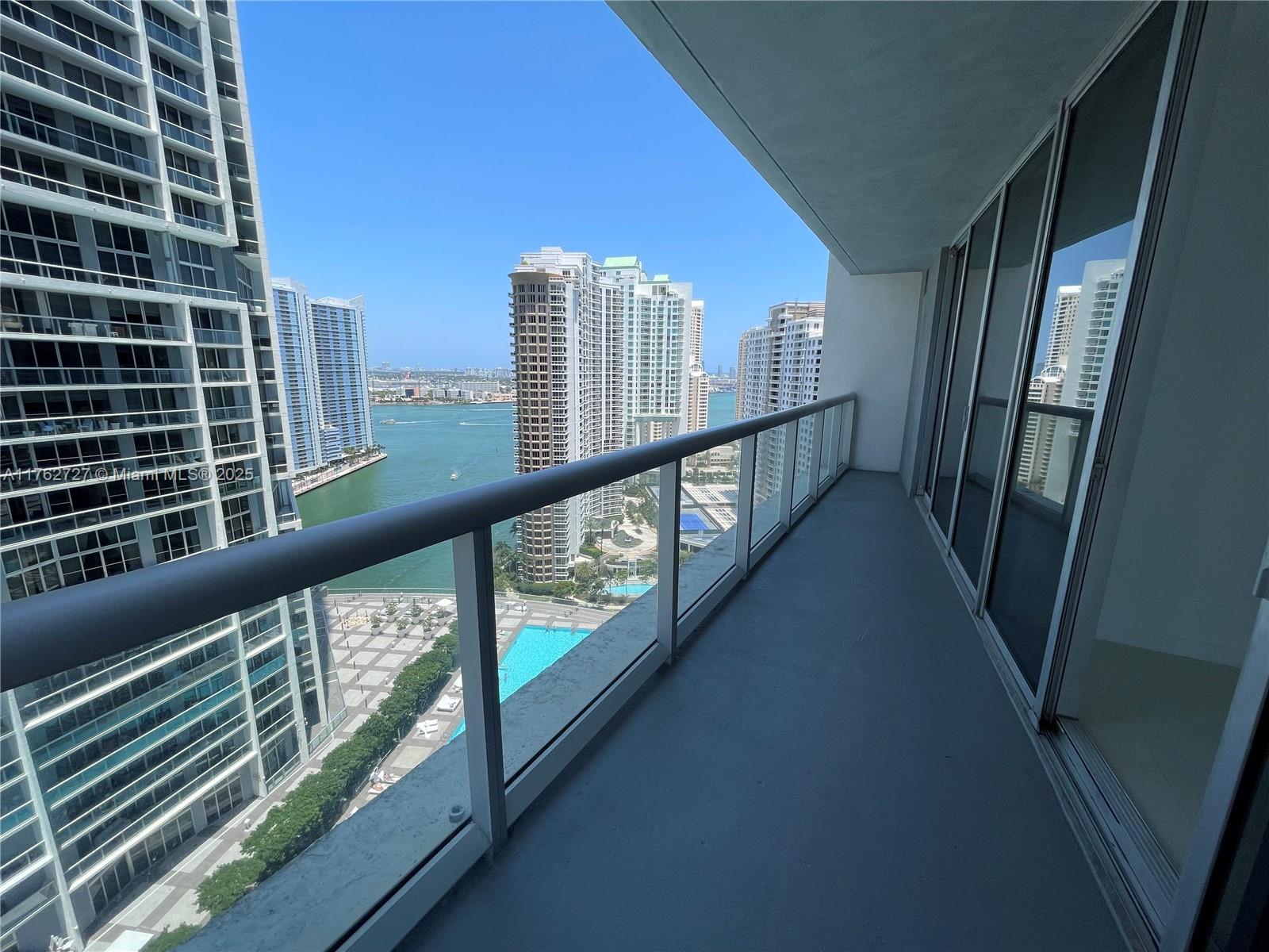 495 Brickell Ave # 2610