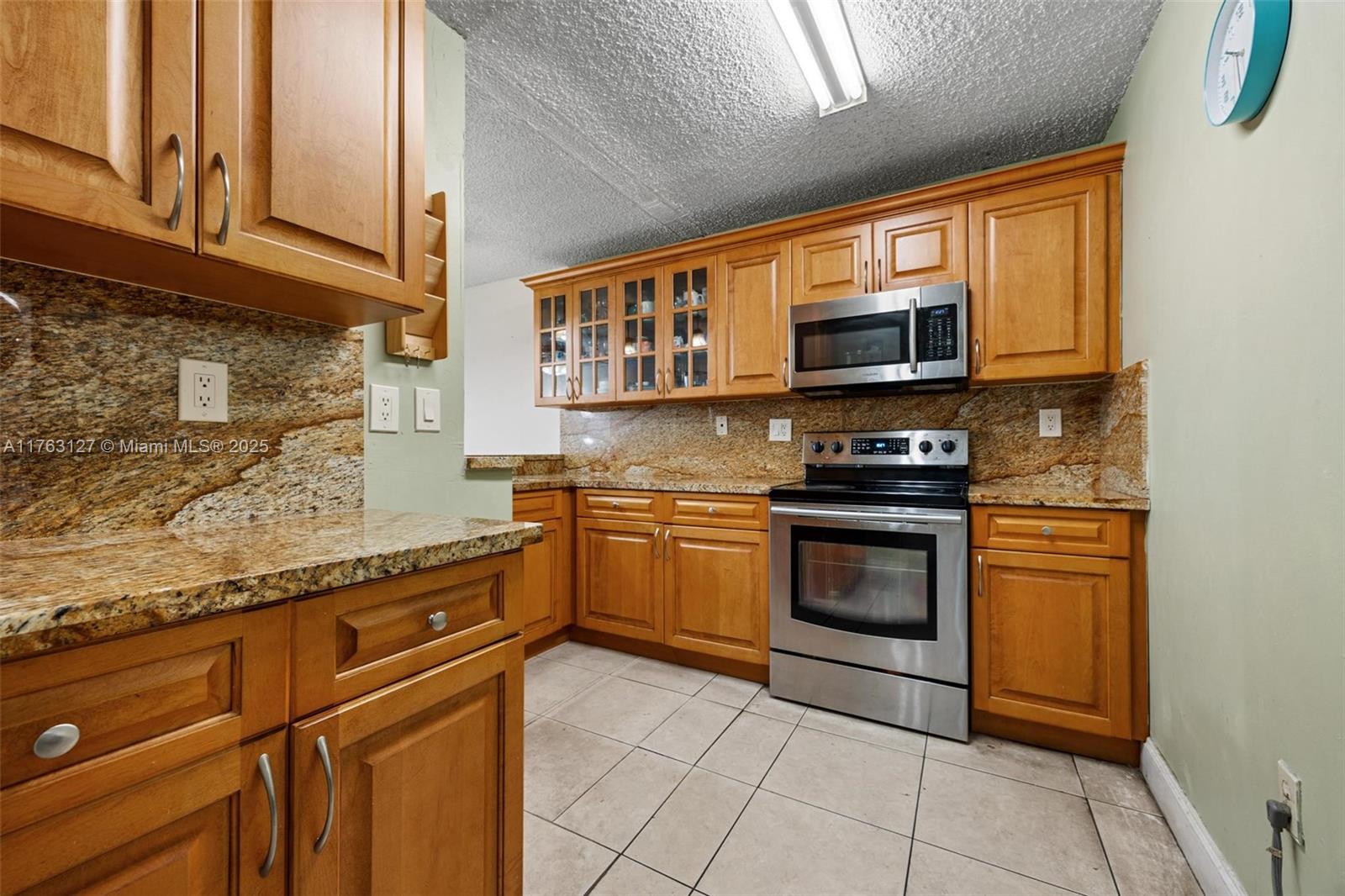 2427 W 52nd Pl # 1 Unit: 5-1