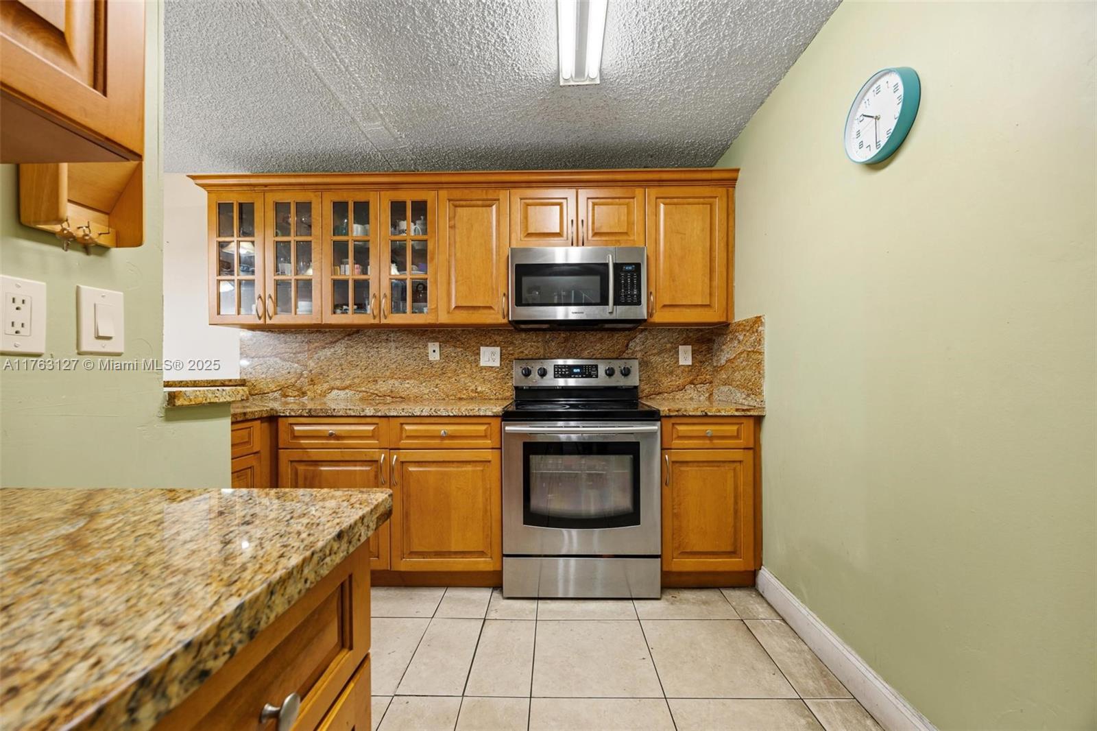 2427 W 52nd Pl # 1 Unit: 5-1
