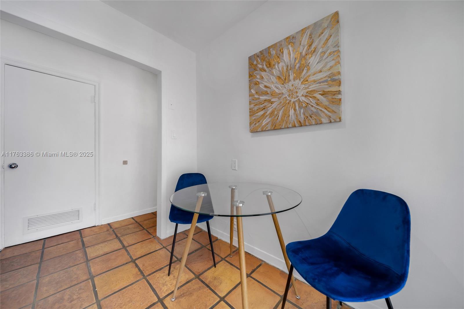 312 NE 16th Ter Unit: E