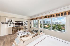 9381 E Bay Harbor Dr # 703N