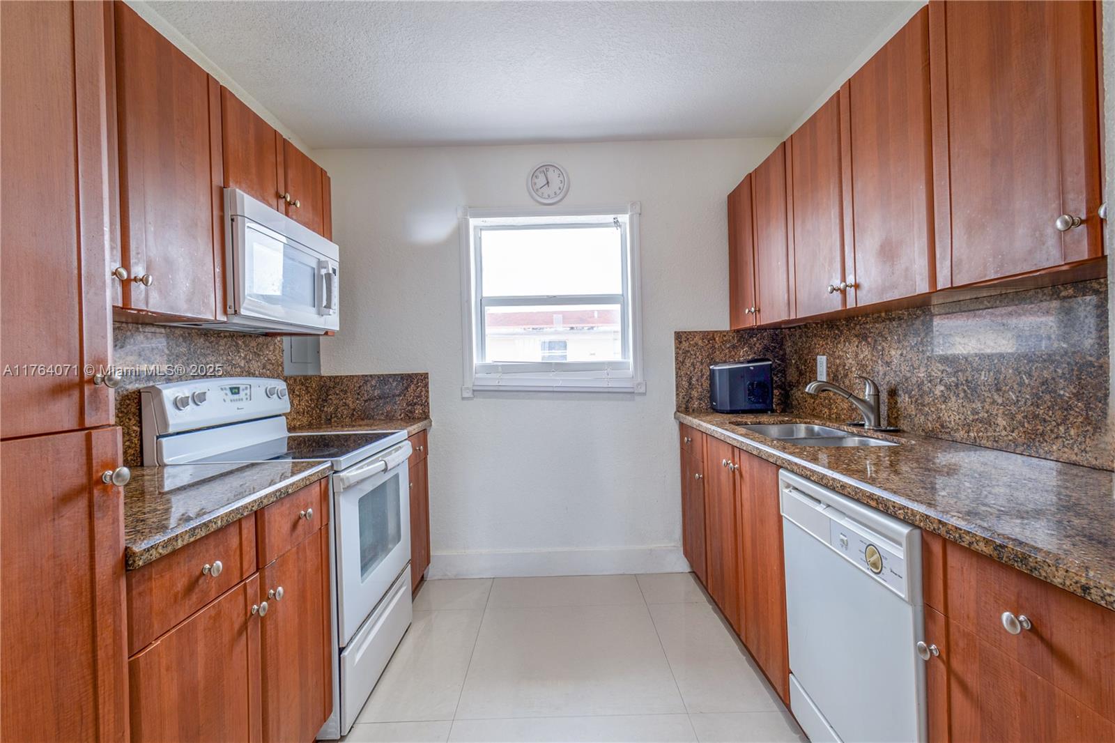 2651 NW 13th St # 44