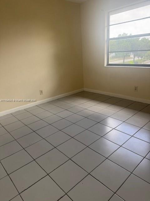 3502 NW 114th Ln # 6 Unit: 1-6