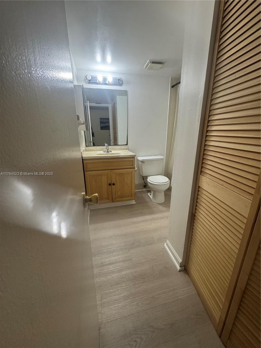 3502 NW 114th Ln # 6 Unit: 1-6