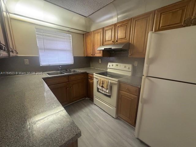 3502 NW 114th Ln # 6 Unit: 1-6