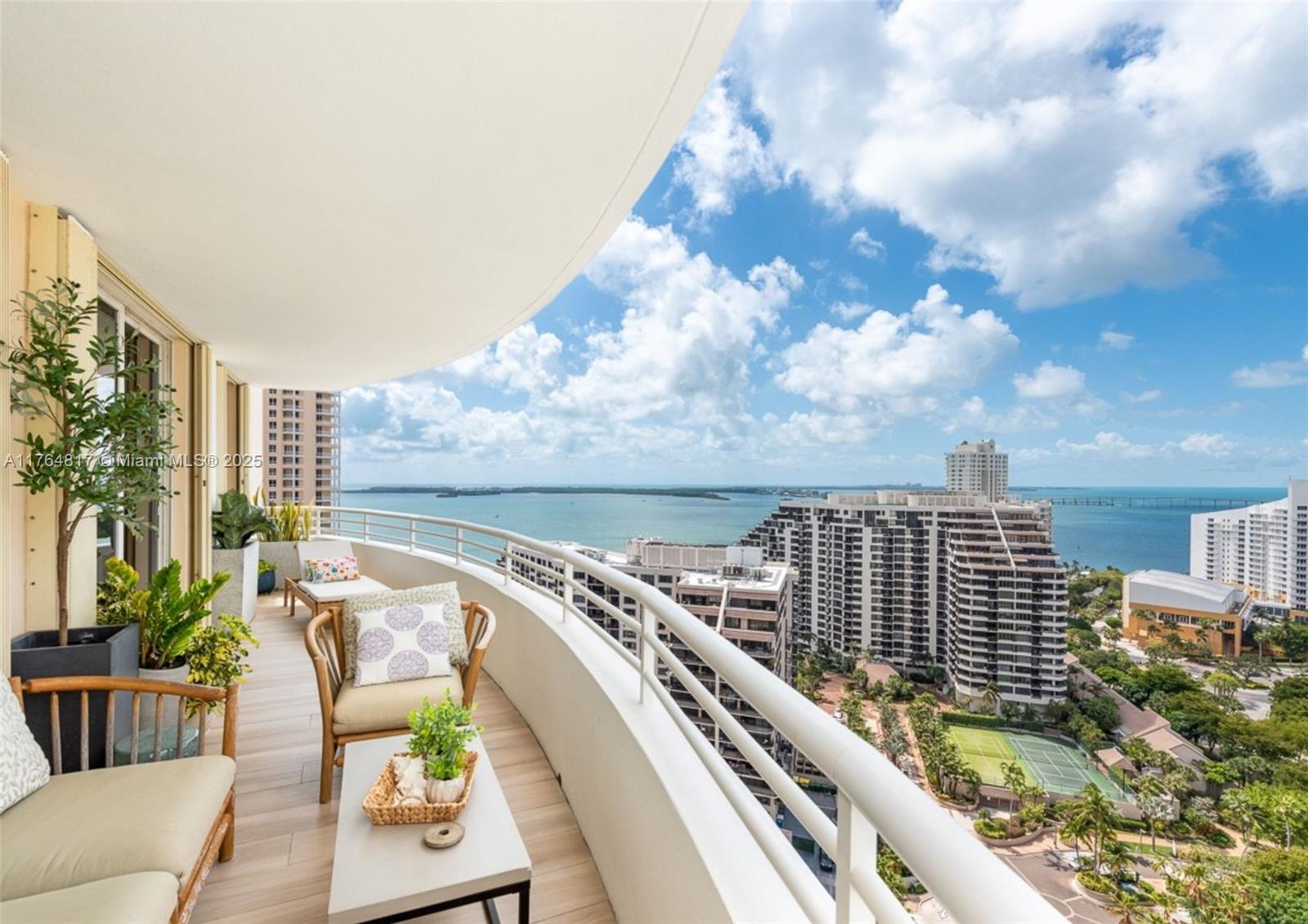 888 Brickell Key Dr # 2501