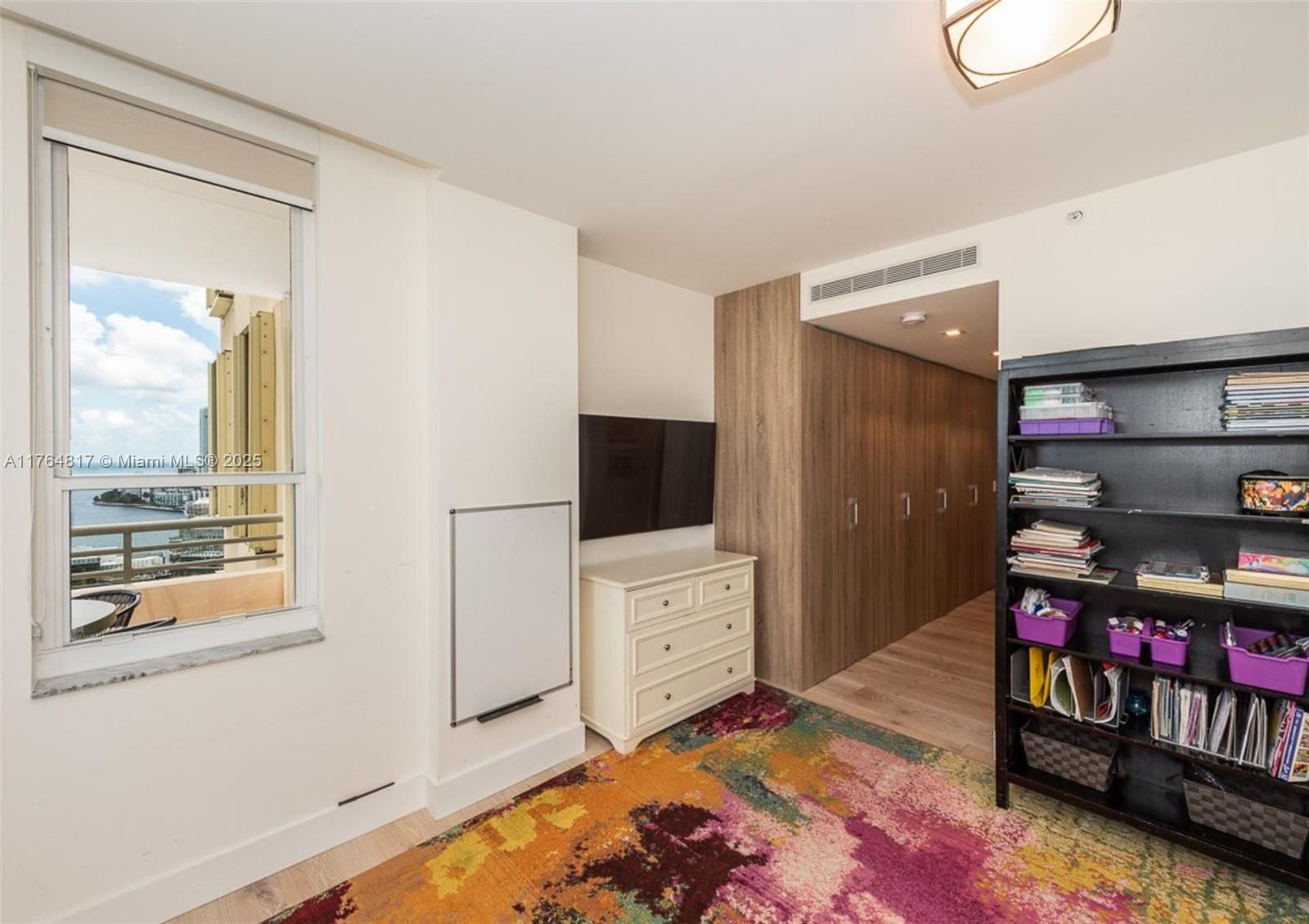 888 Brickell Key Dr # 2501