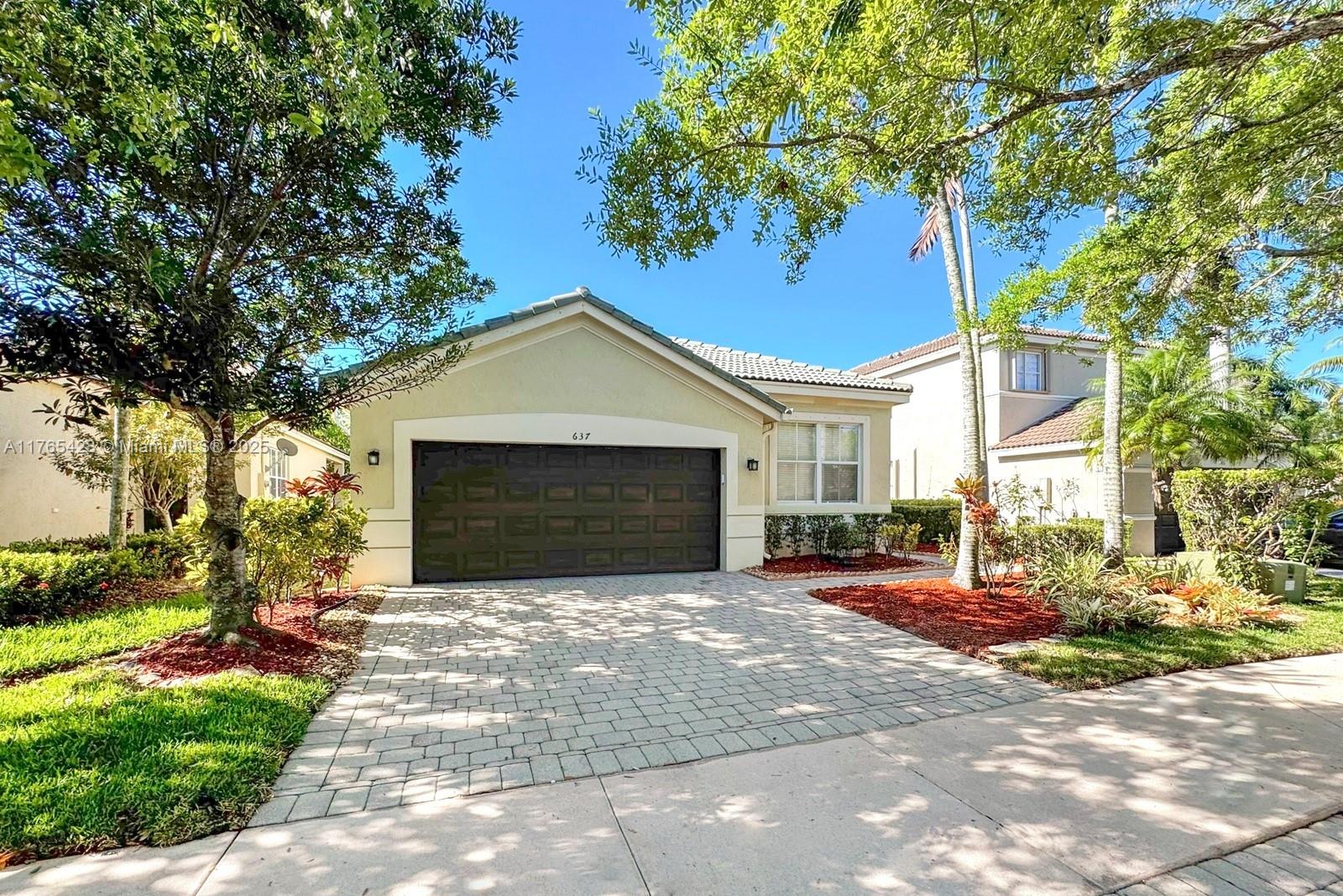 637 Bald Cypress Rd