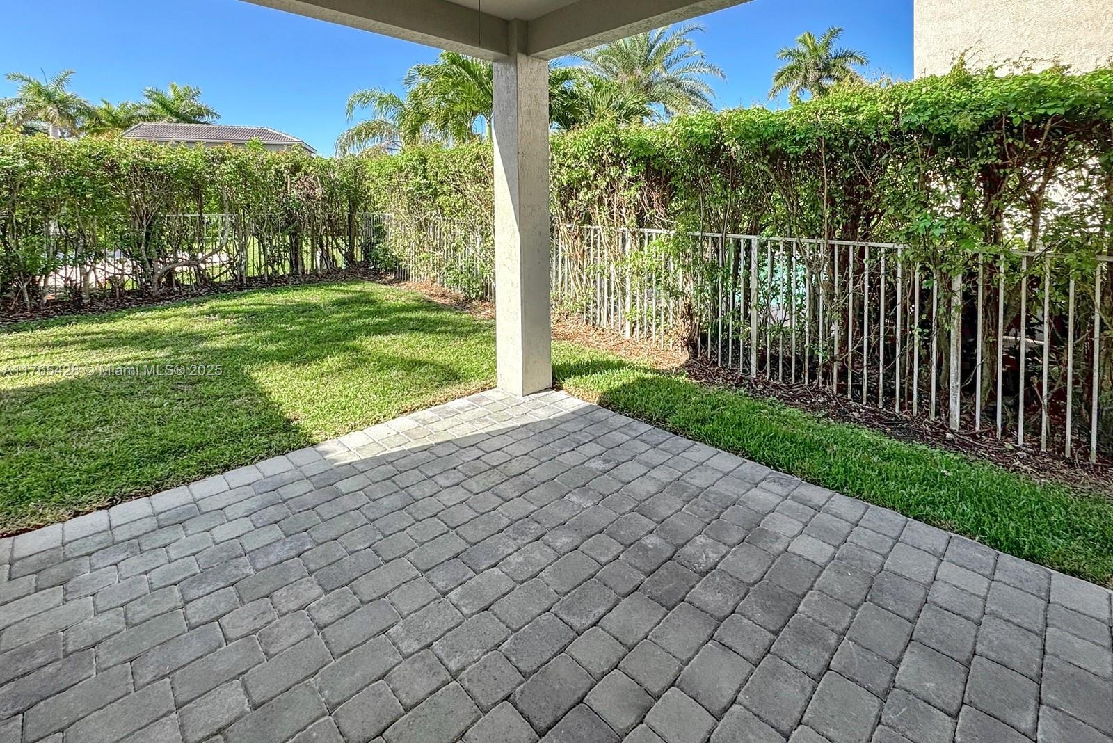 637 Bald Cypress Rd