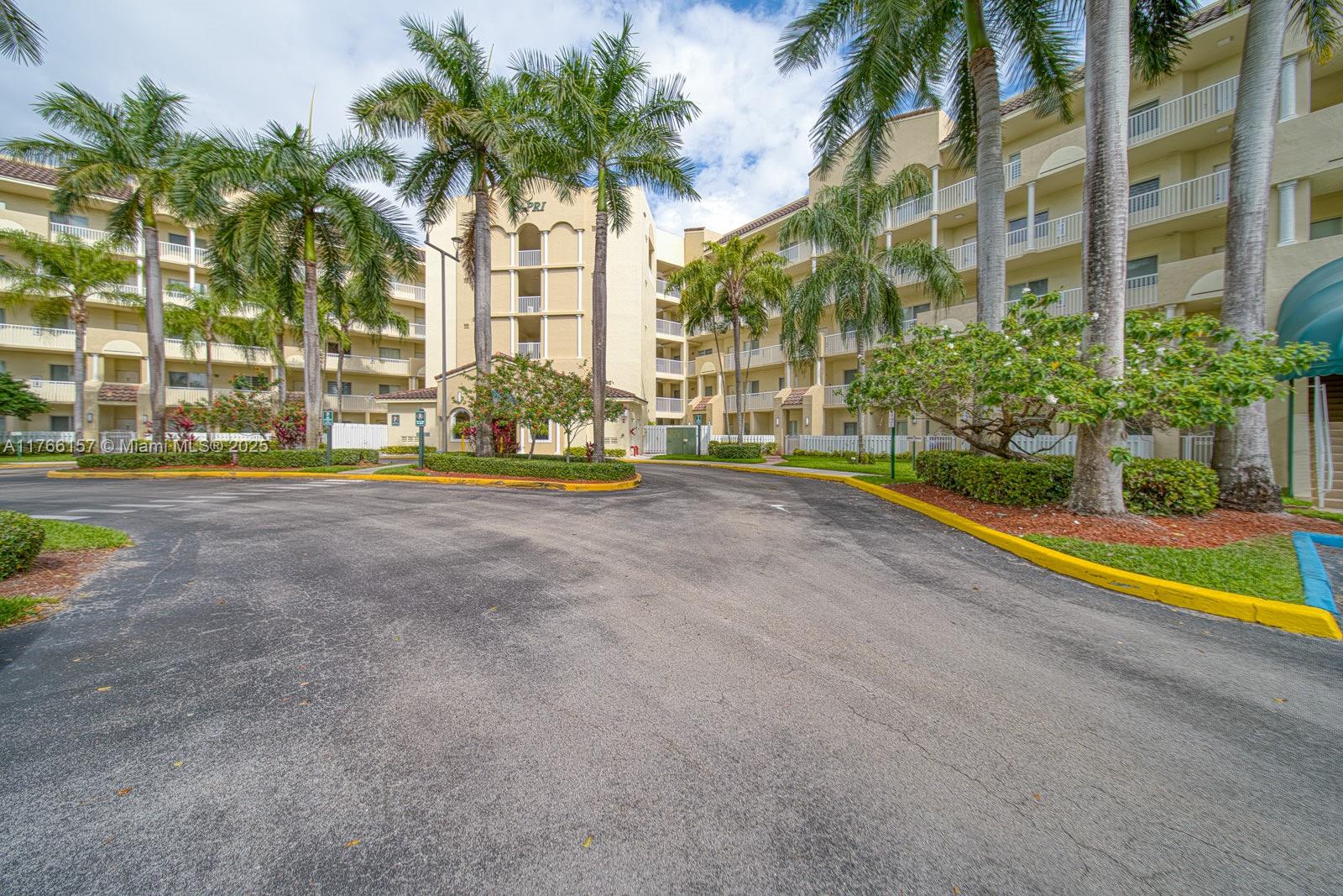 10700 NW 66th St # 309