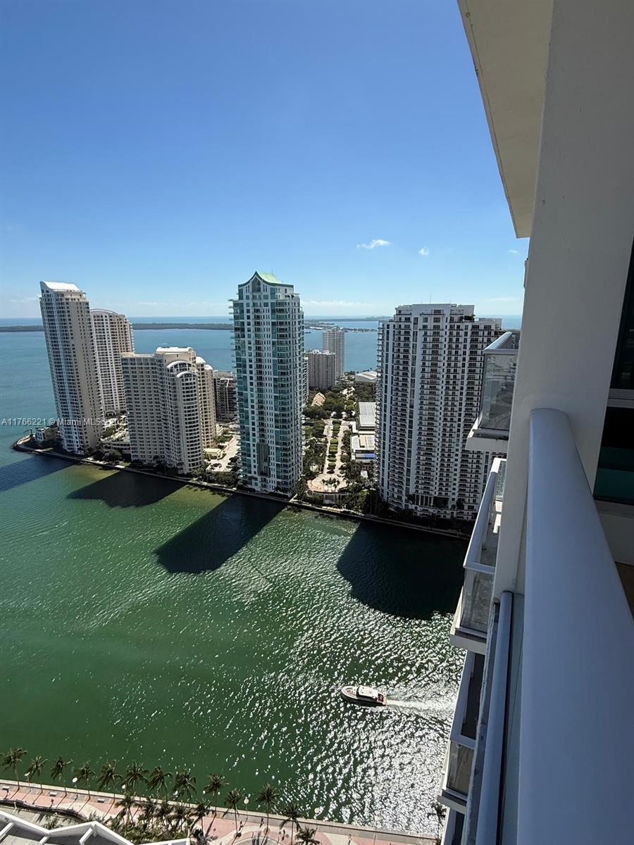 300 S Biscayne Blvd # 3716
