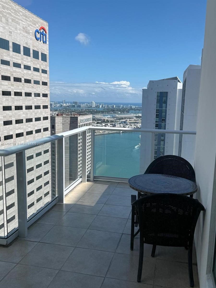300 S Biscayne Blvd # 3716