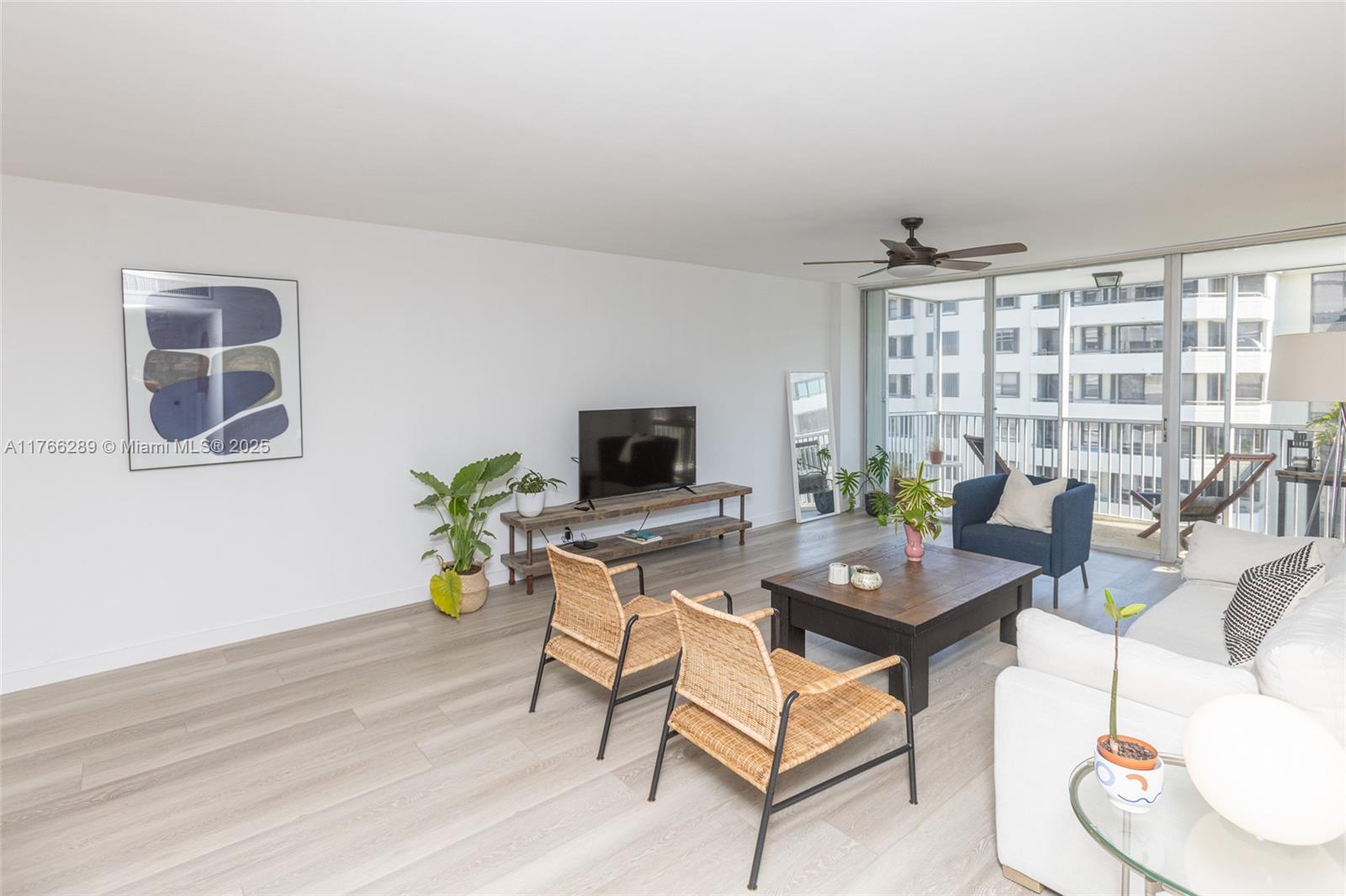 150 Ocean Lane Dr # 7F