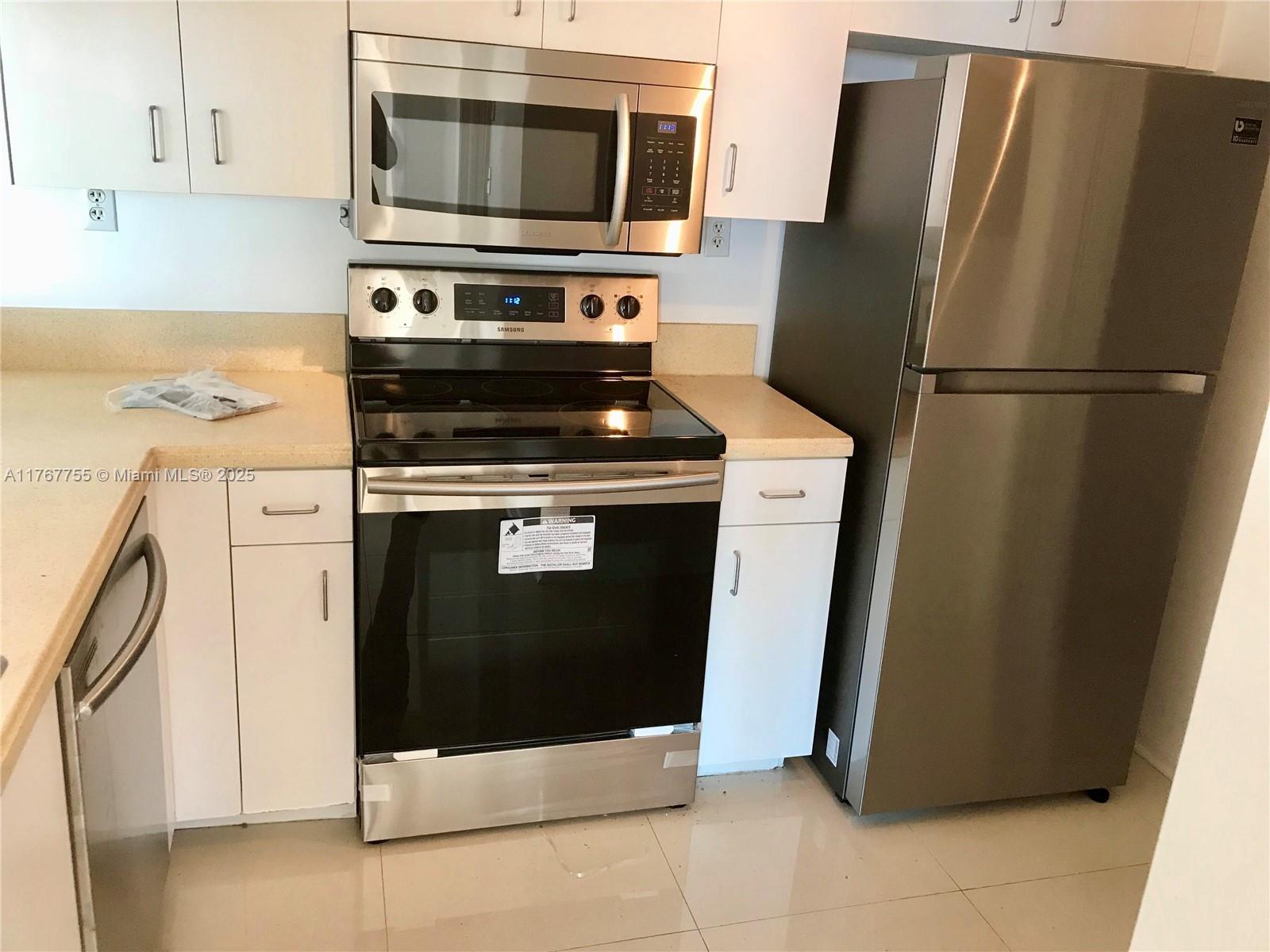 650 West Ave # 1704