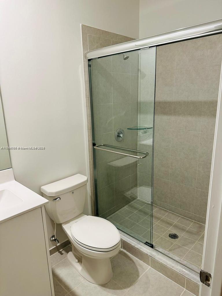 1655 SE 26th Rd Unit: .
