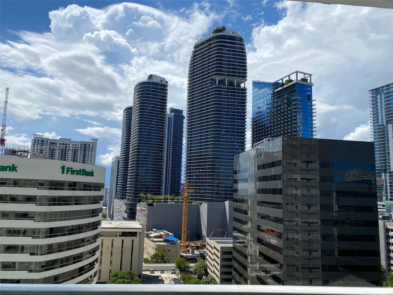 950 BRICKELL BAY DR. # 1600