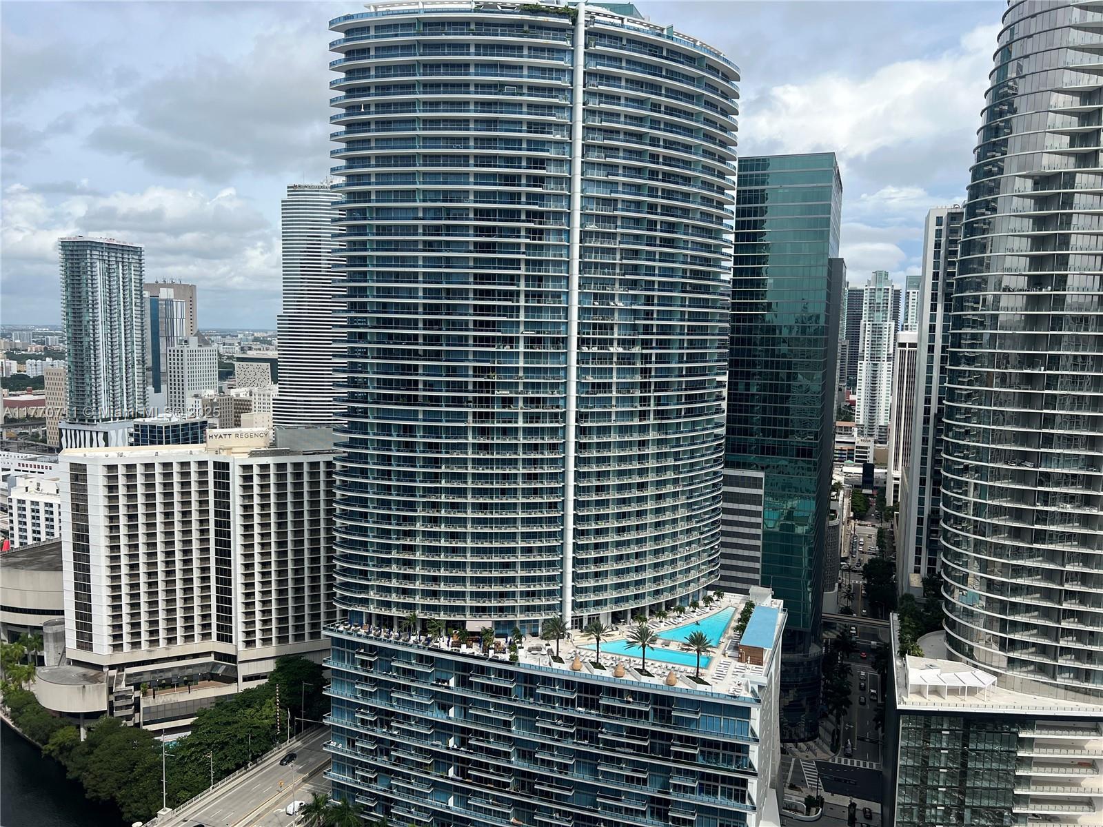 475 Brickell Ave # 3514