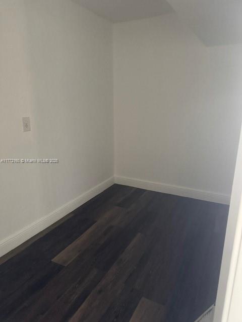 2175 NE 170th St # 308