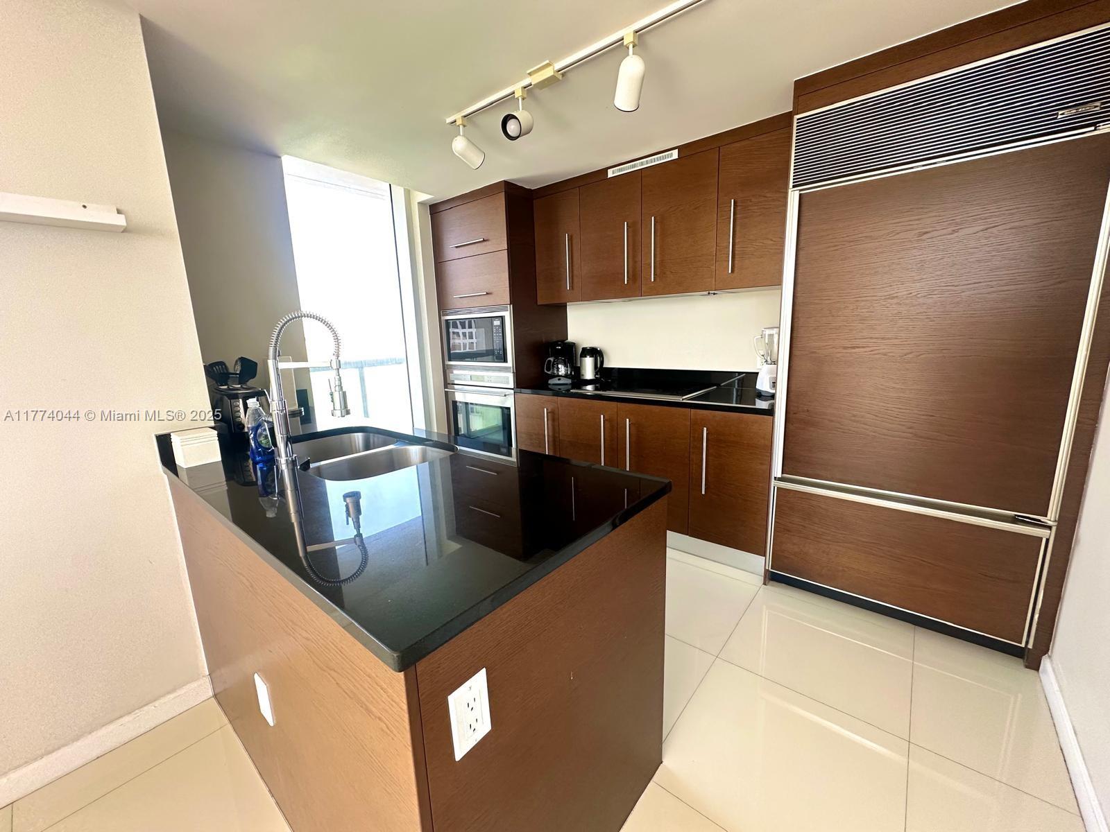485 Brickell Ave # 4408