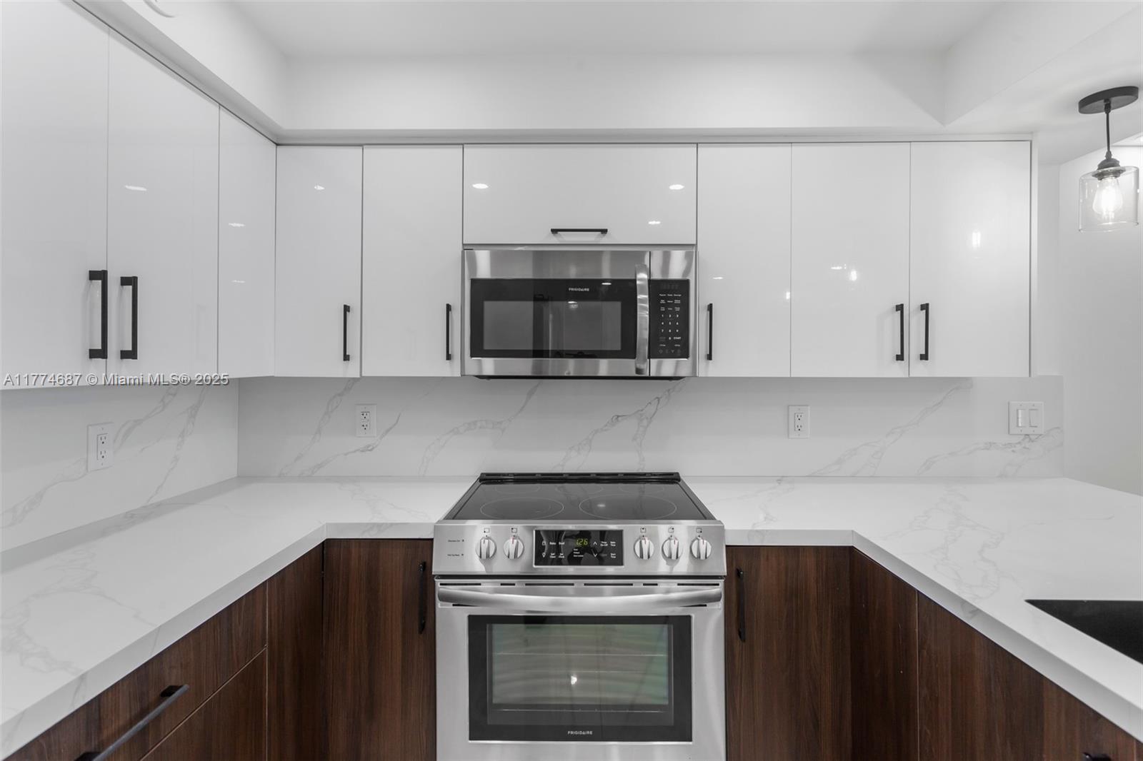 5701 Collins Ave # 503