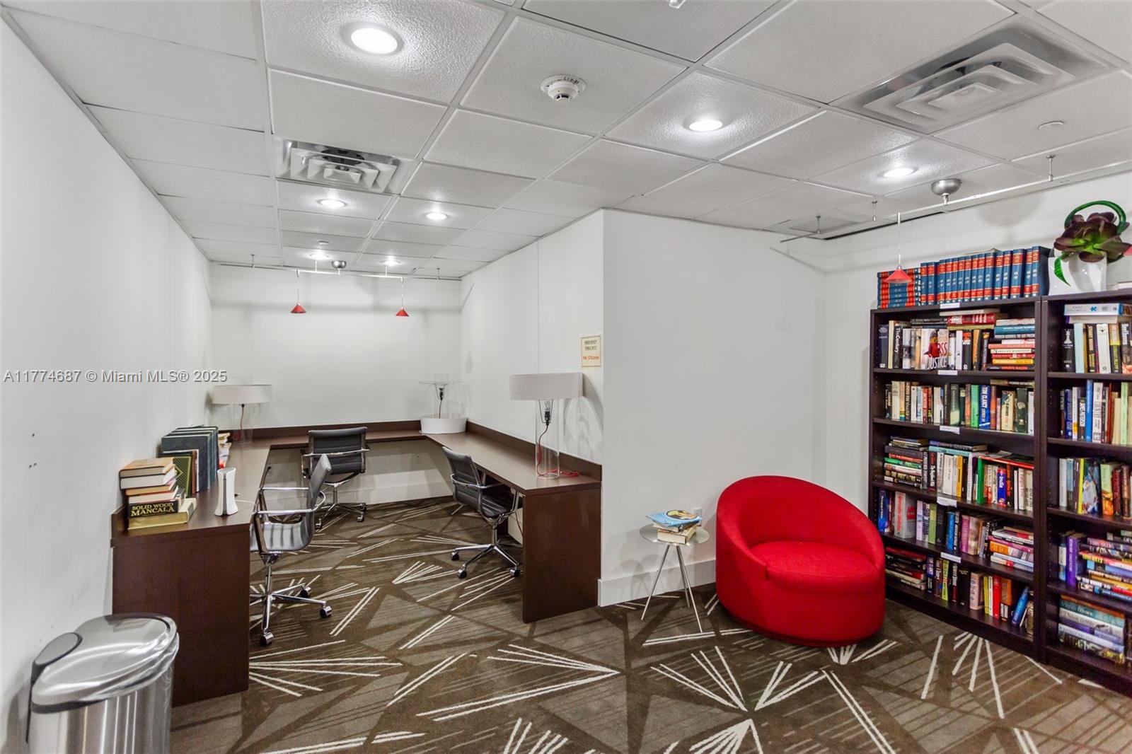 5701 Collins Ave # 503