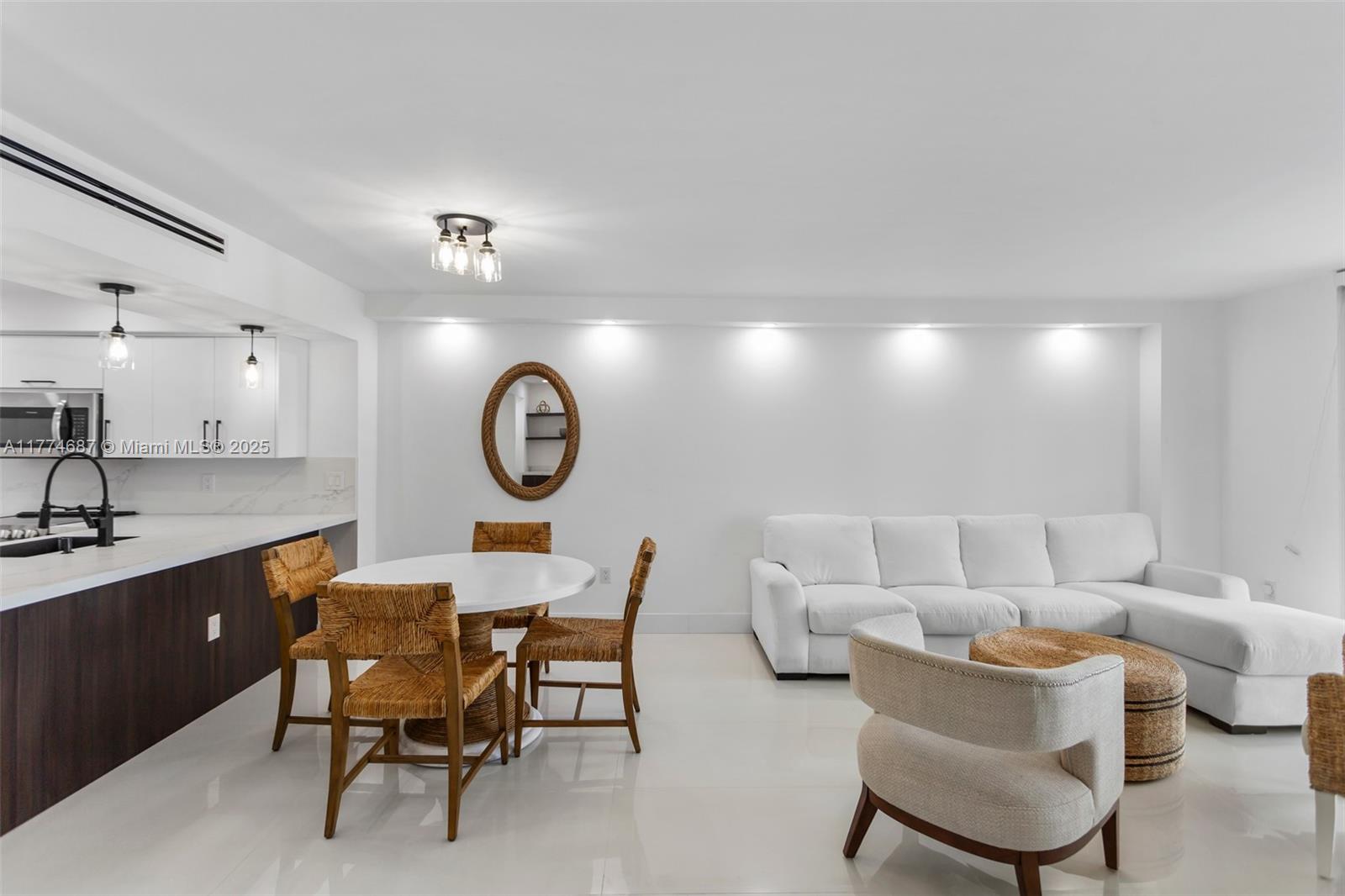 5701 Collins Ave # 503