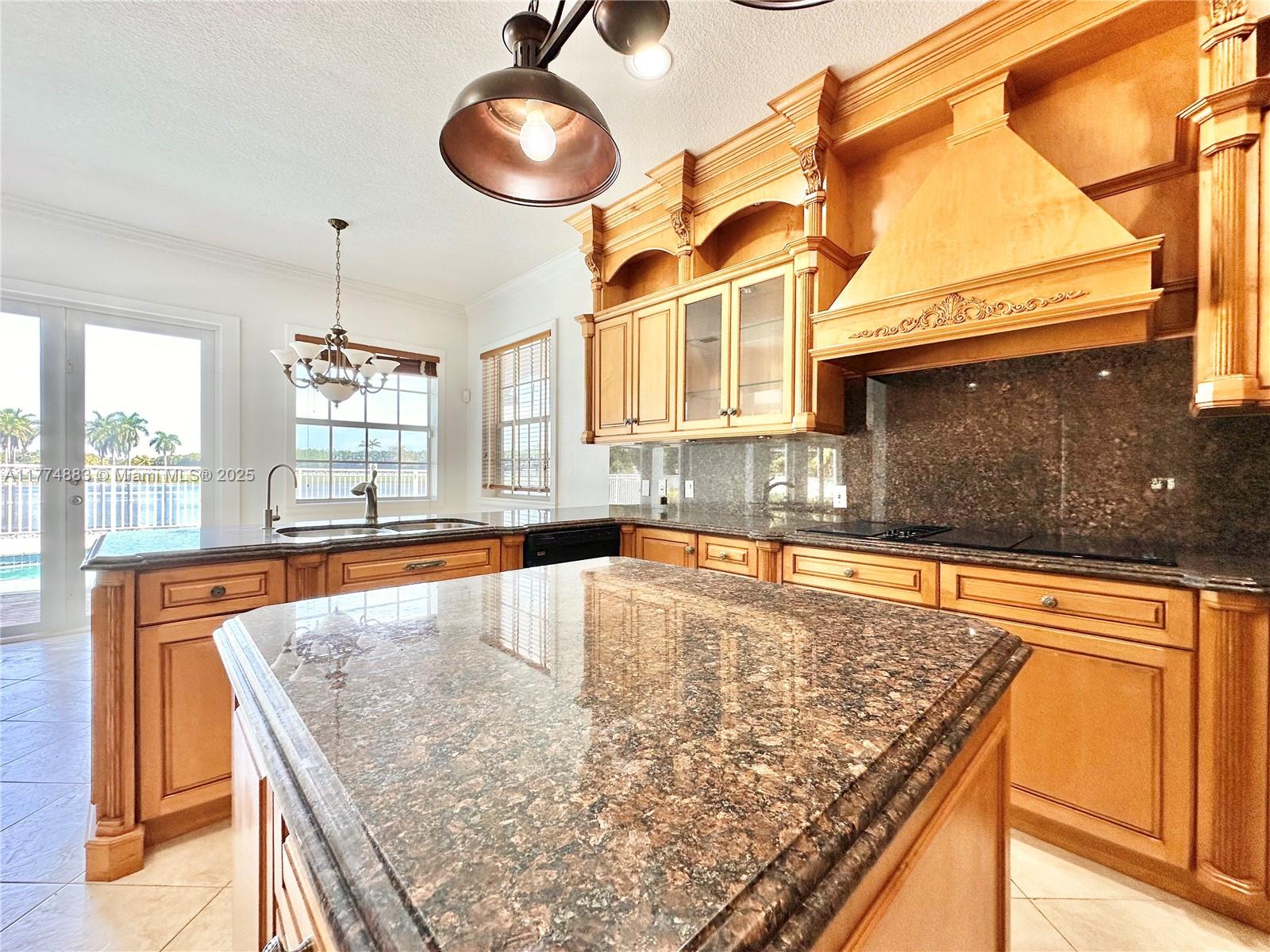 5023 NW 94th Doral Pl Unit: 5023