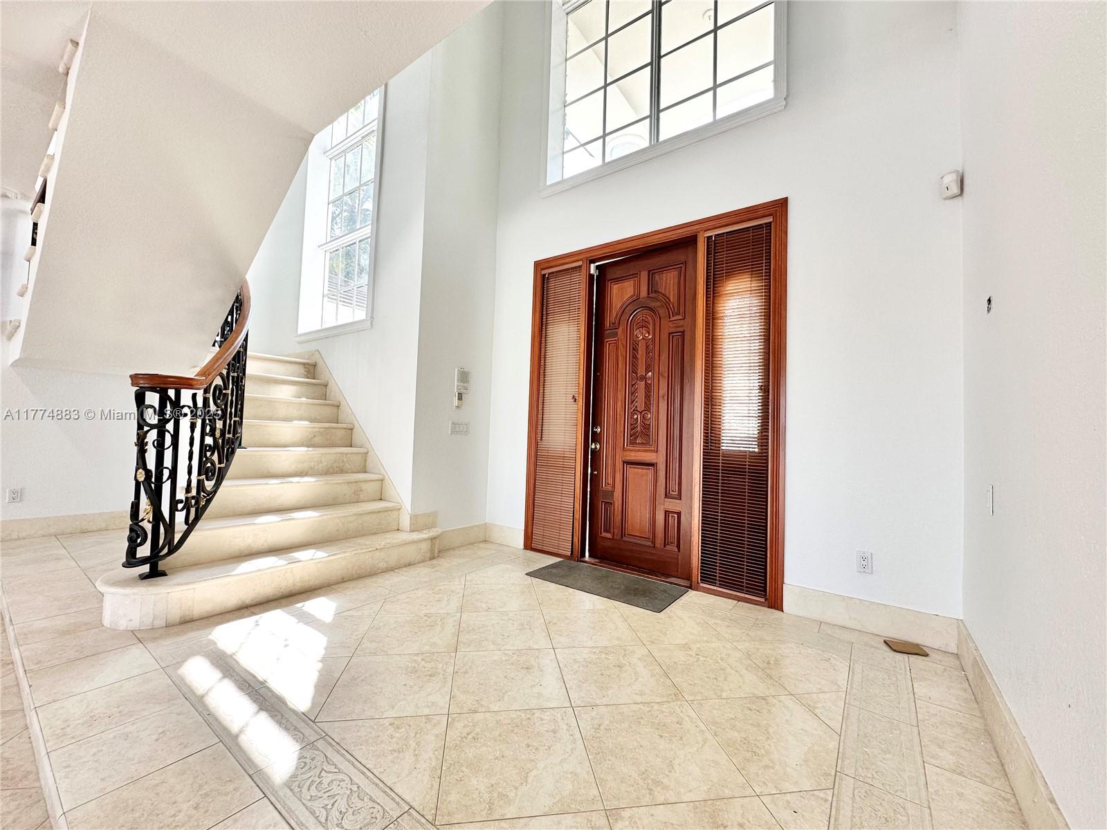 5023 NW 94th Doral Pl Unit: 5023