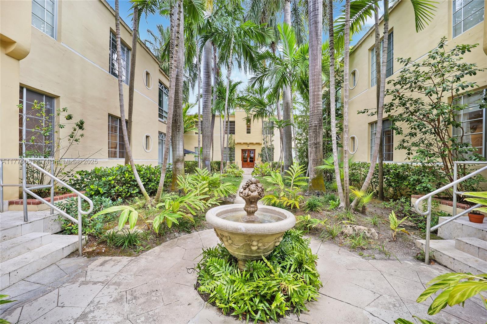 1572 Meridian Ave # 2