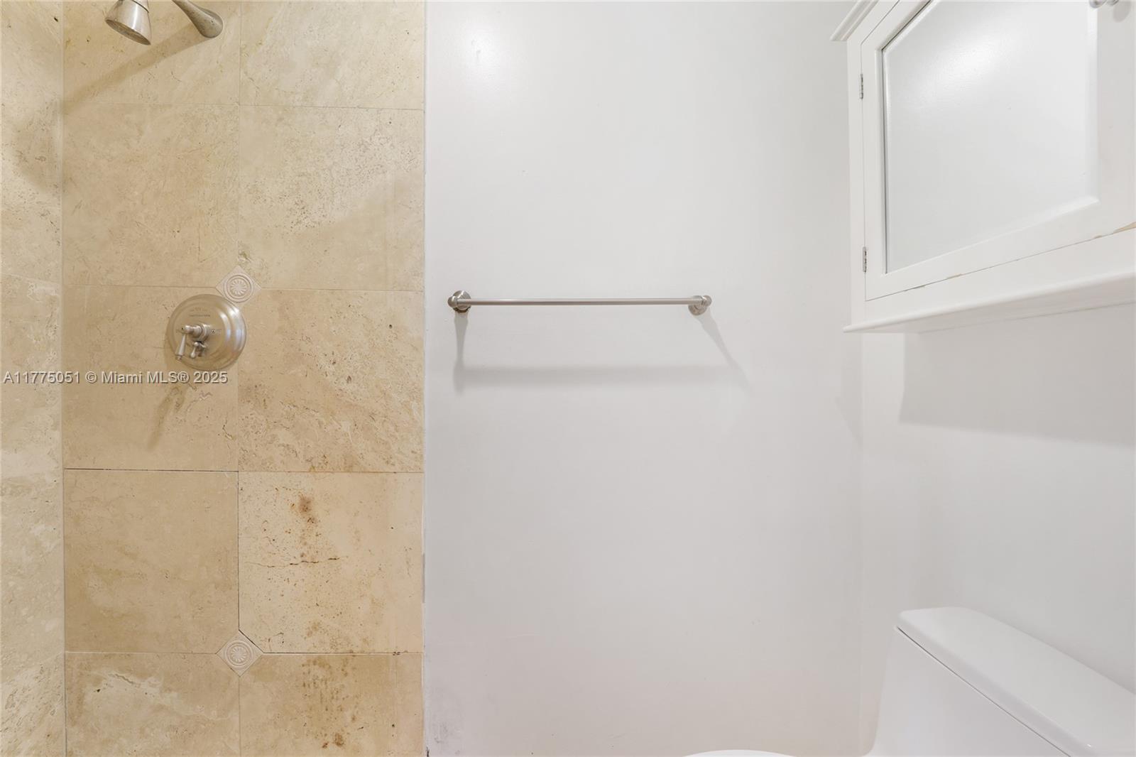 1572 Meridian Ave # 2