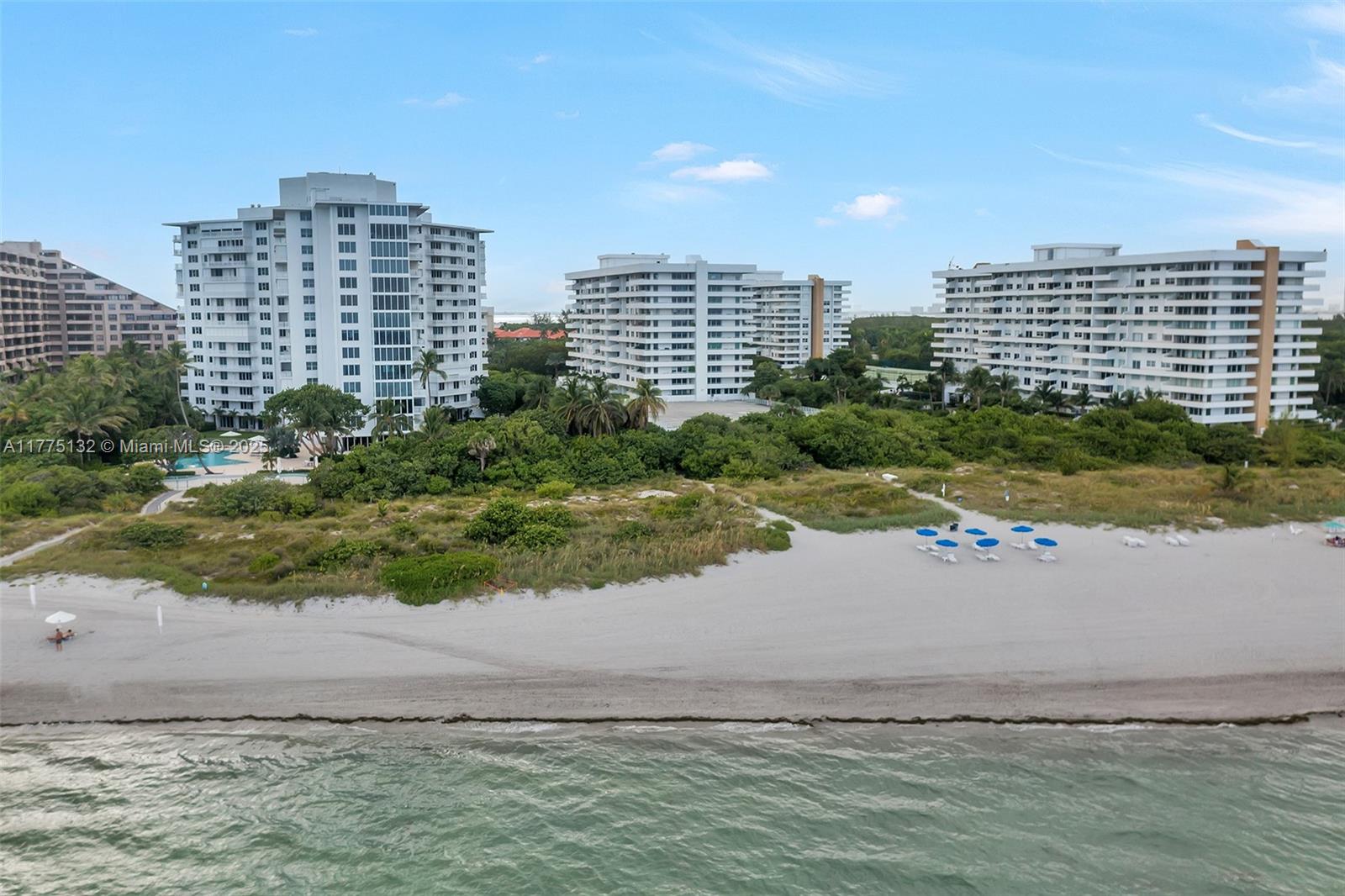 199 Ocean Lane Dr # 813