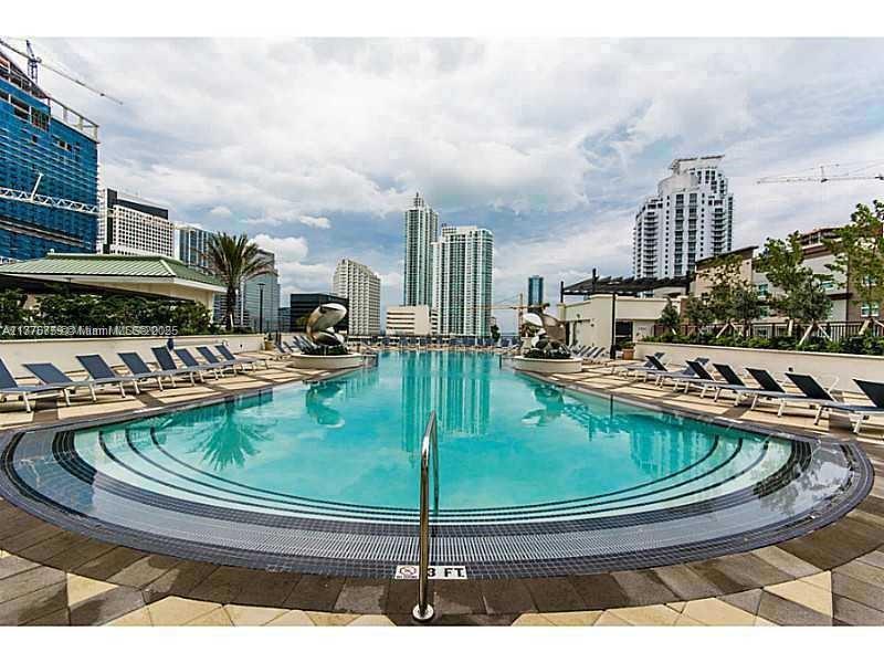 999 SW 1st Ave # 3003