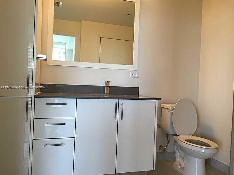 999 SW 1st Ave # 3003