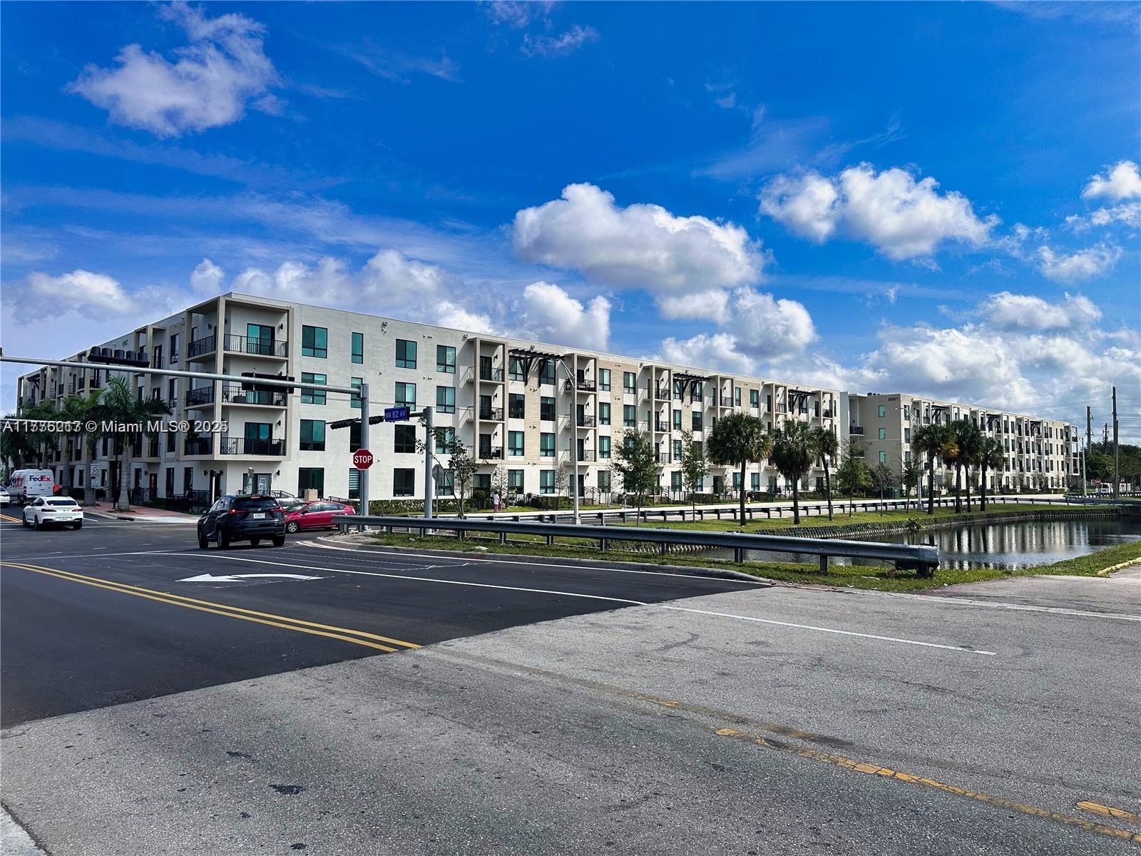8167 NW 41st St # 410 Unit: E-410
