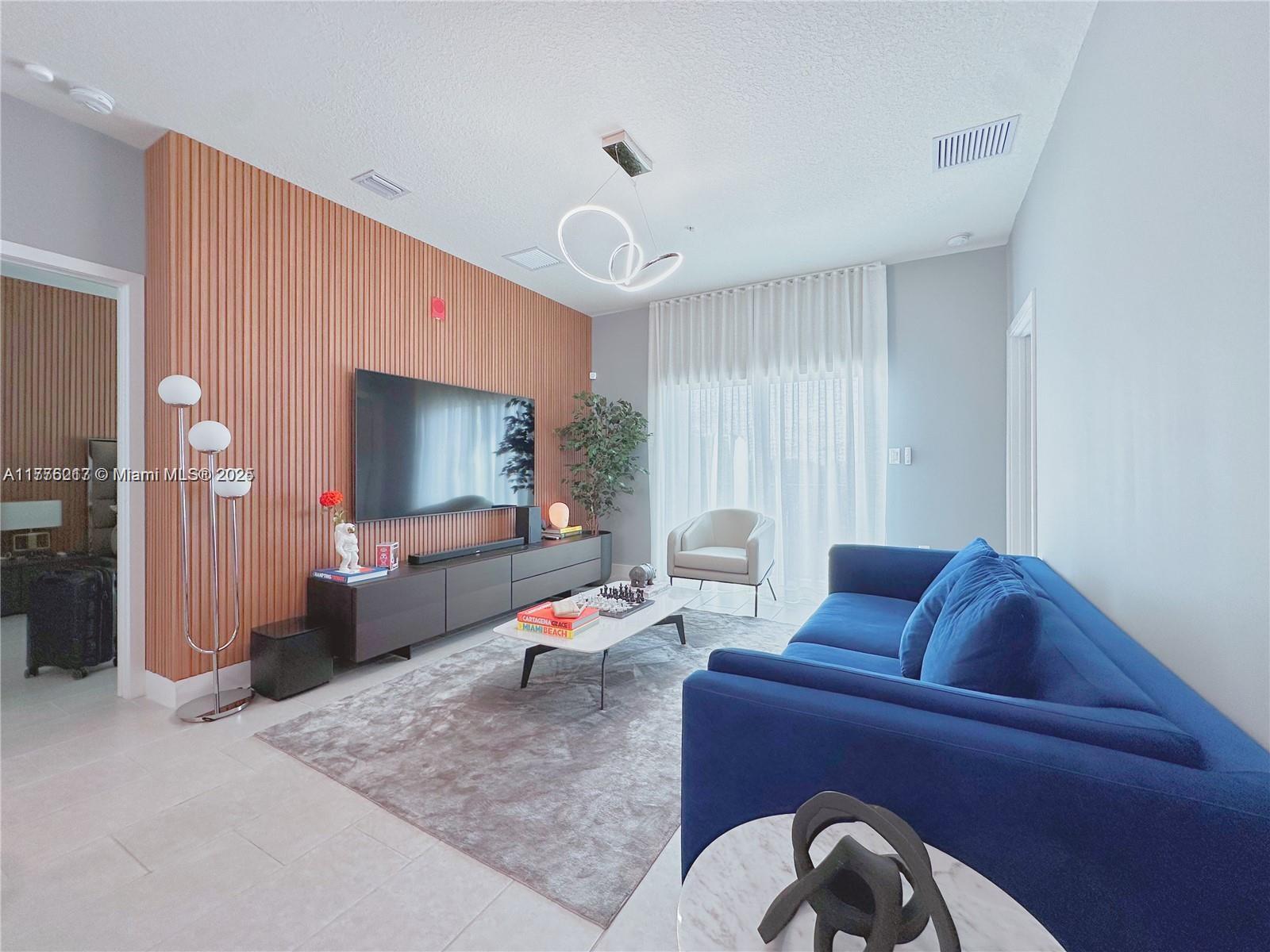 8167 NW 41st St # 410 Unit: E-410