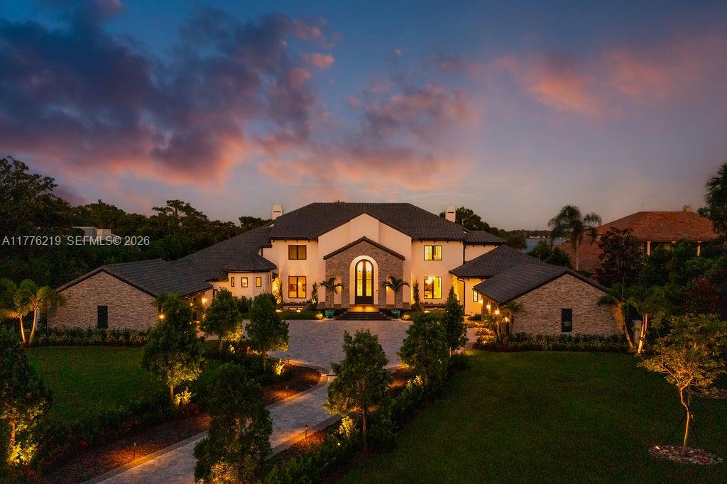 570 Manor Rd, Maitland