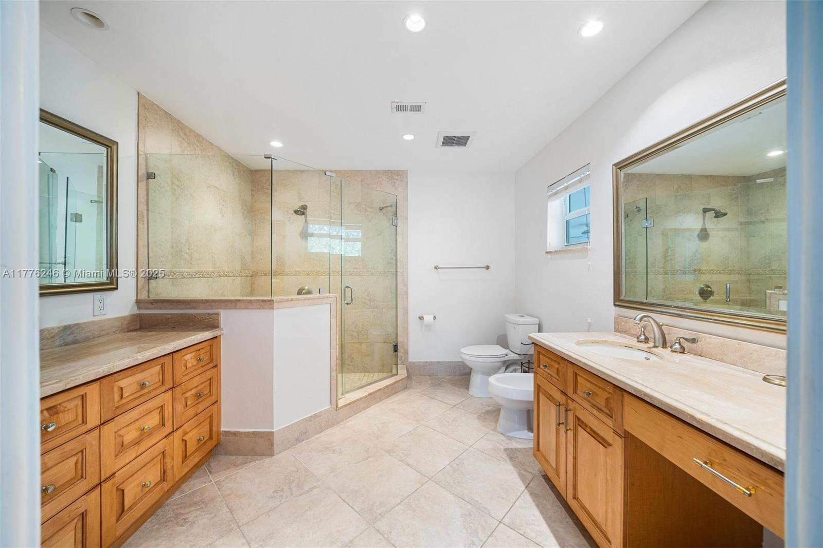 1411 Miller Rd