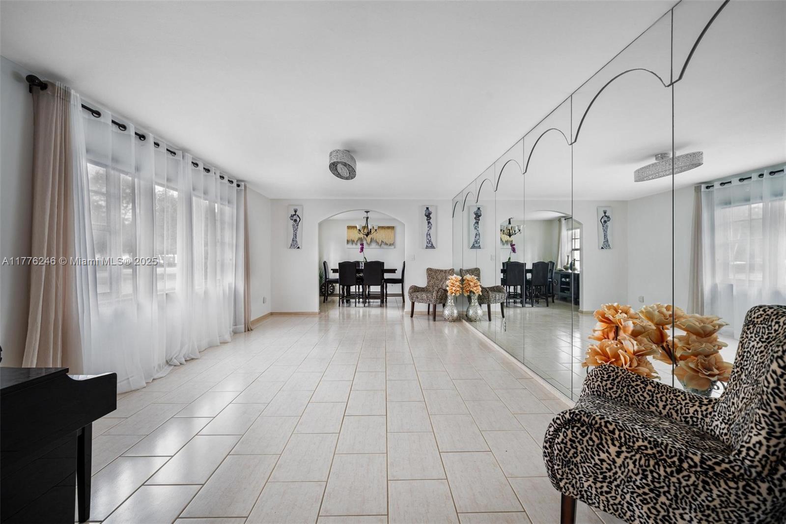 1411 Miller Rd