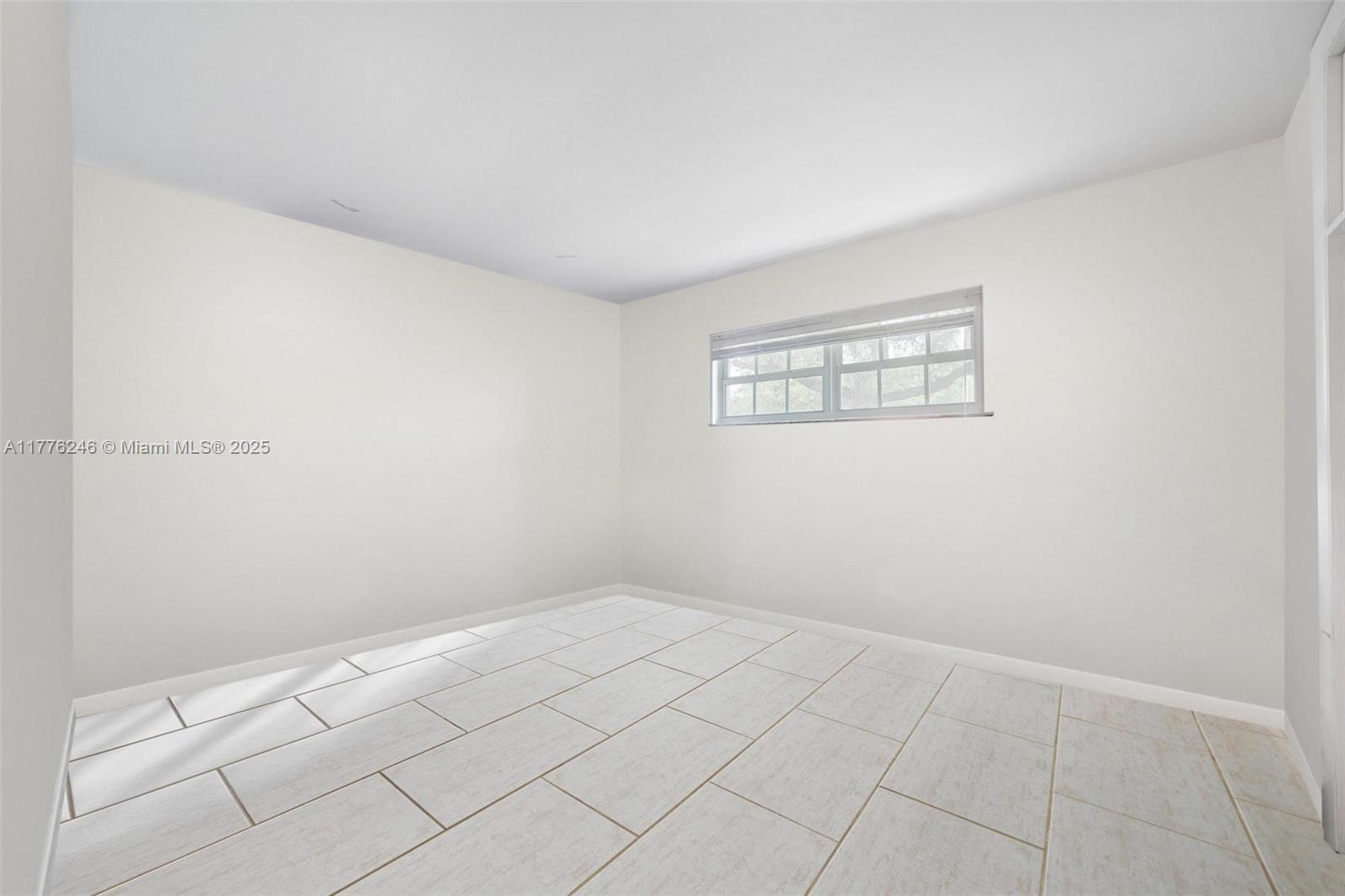 1411 Miller Rd