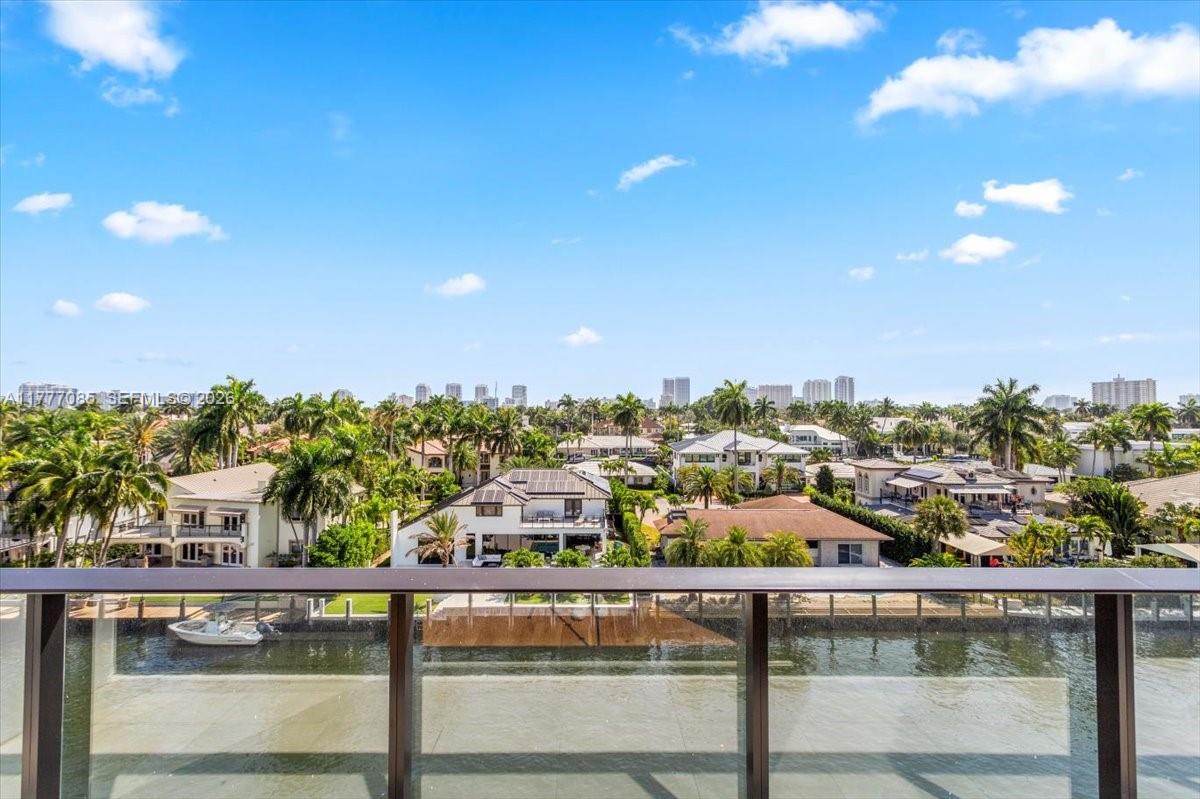 160 Isle Of Venice Dr. Unit: PH2