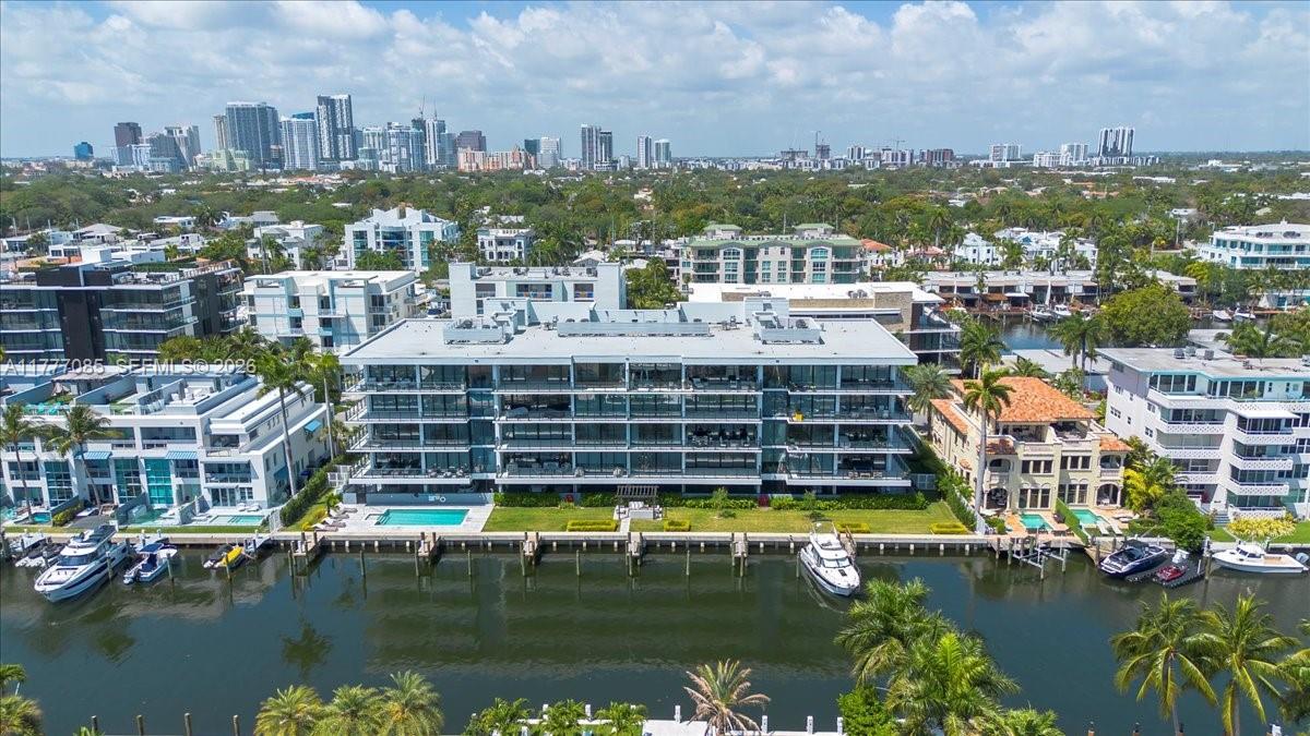 160 Isle Of Venice Dr. Unit: PH2