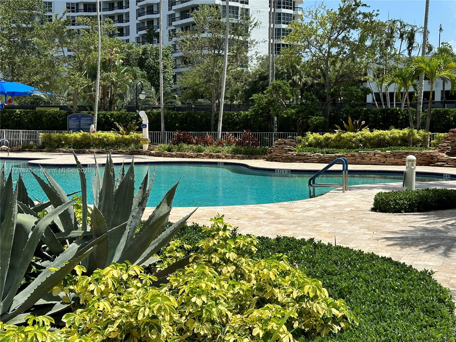 3500 Mystic Pointe Dr # 2507