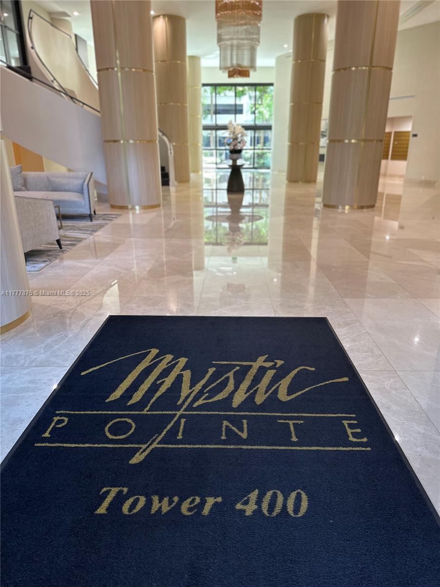 3500 Mystic Pointe Dr # 2507