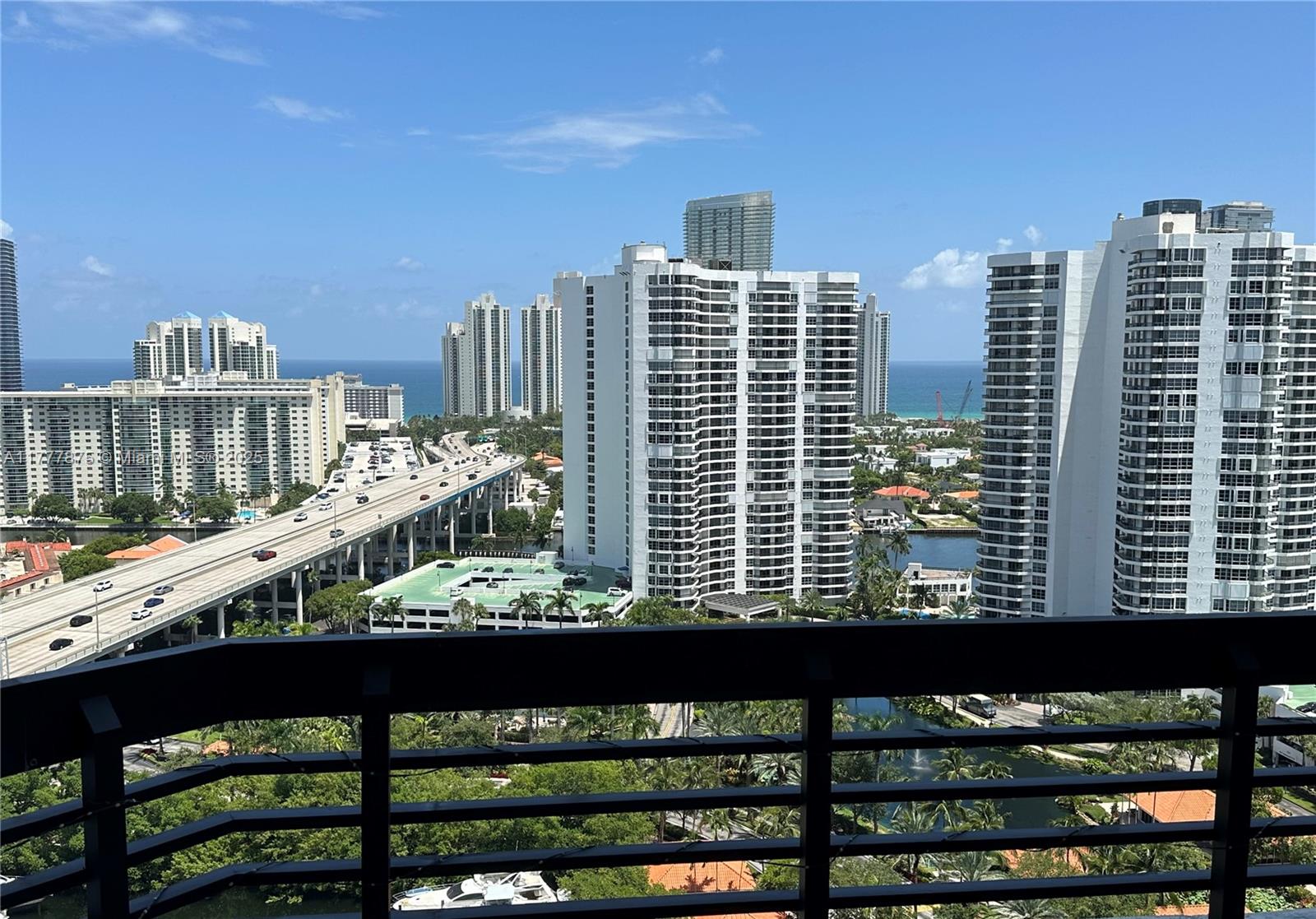 3500 Mystic Pointe Dr # 2507
