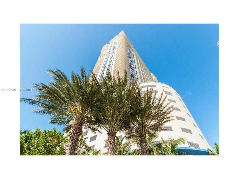 16699 Collins Ave # 2406
