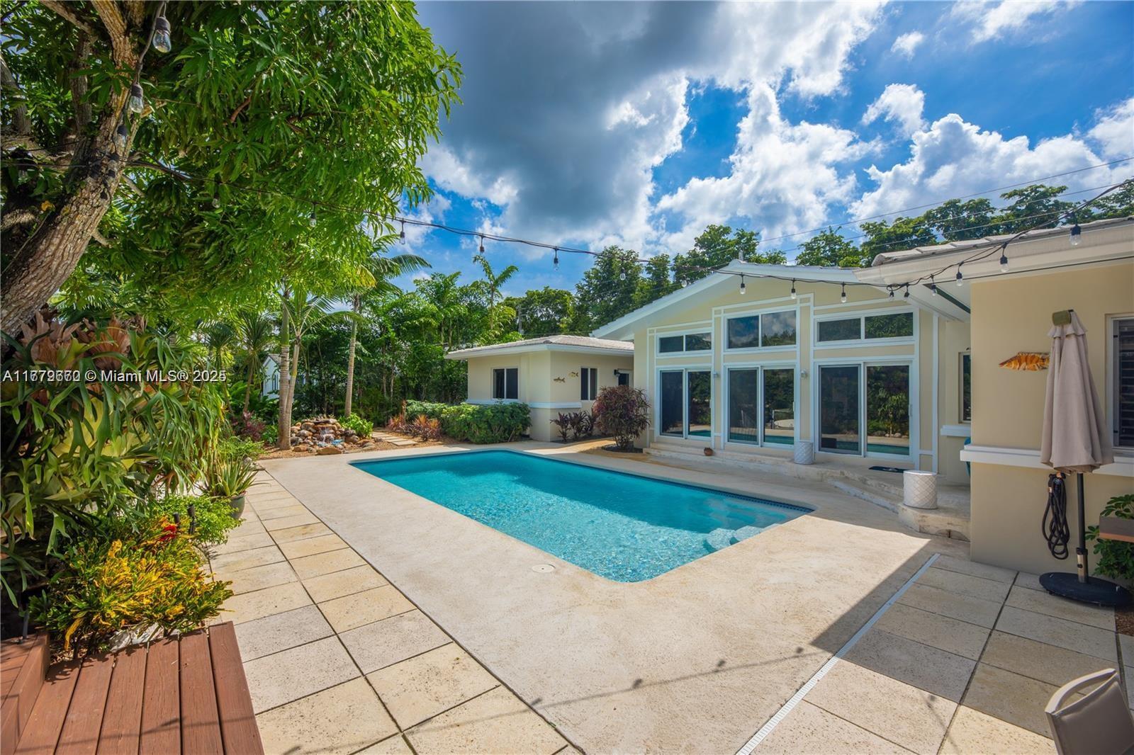 1001 S Alhambra Cir