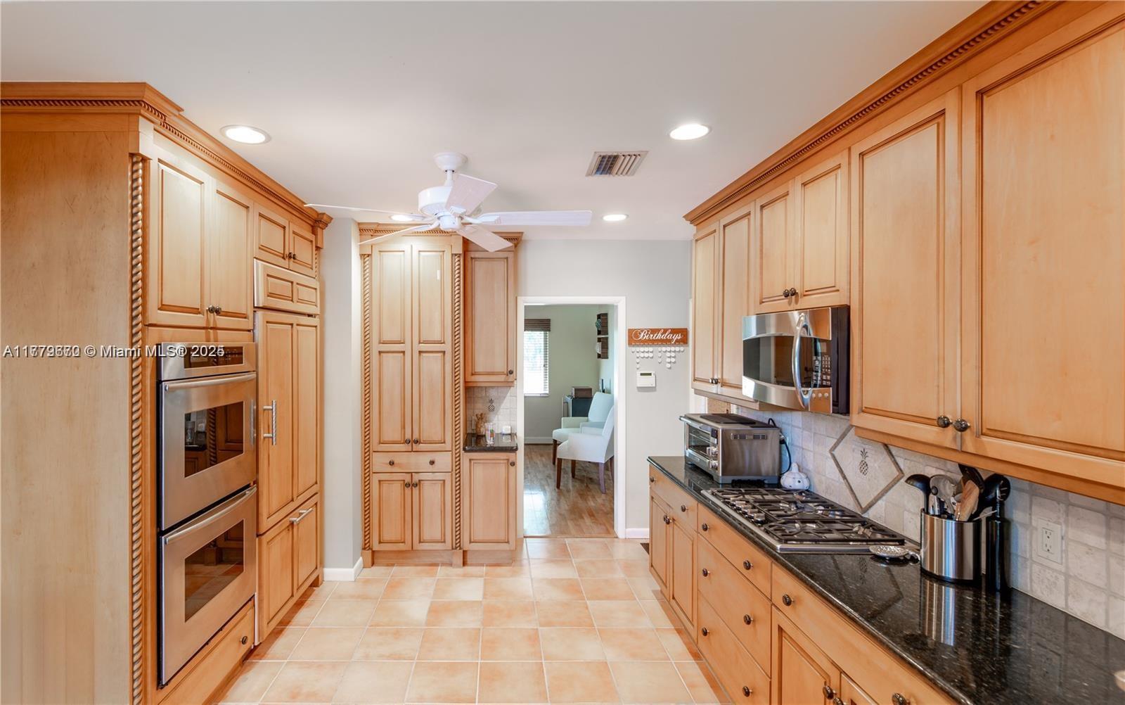 1001 S Alhambra Cir