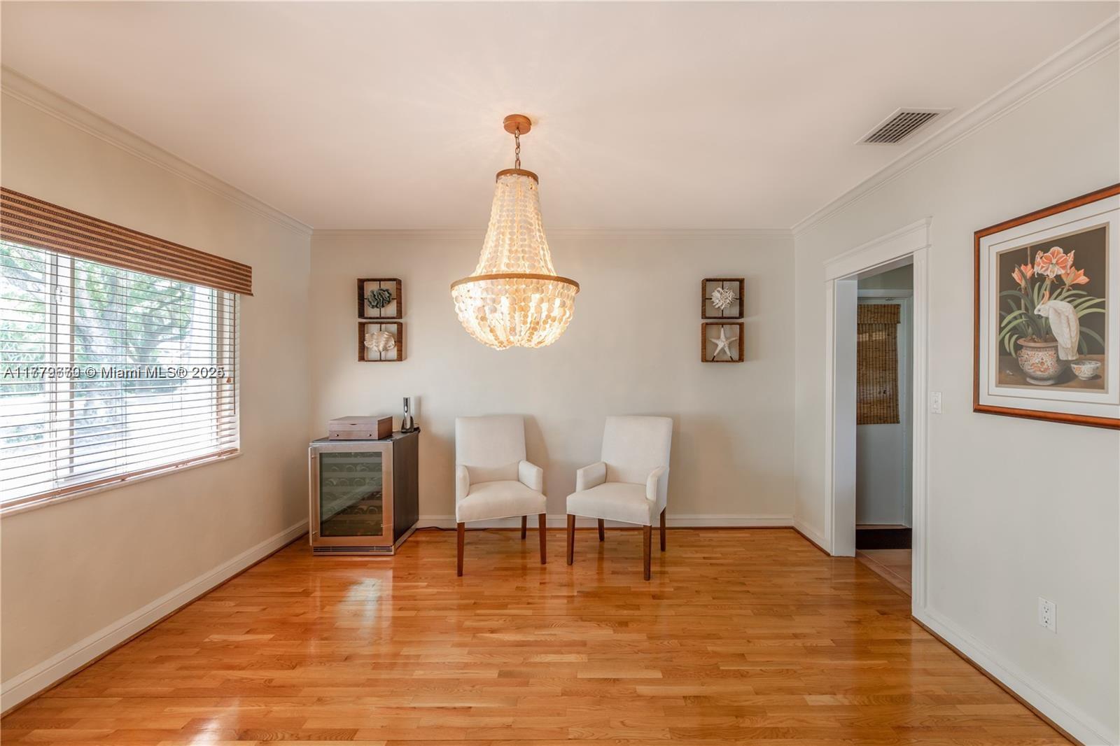 1001 S Alhambra Cir