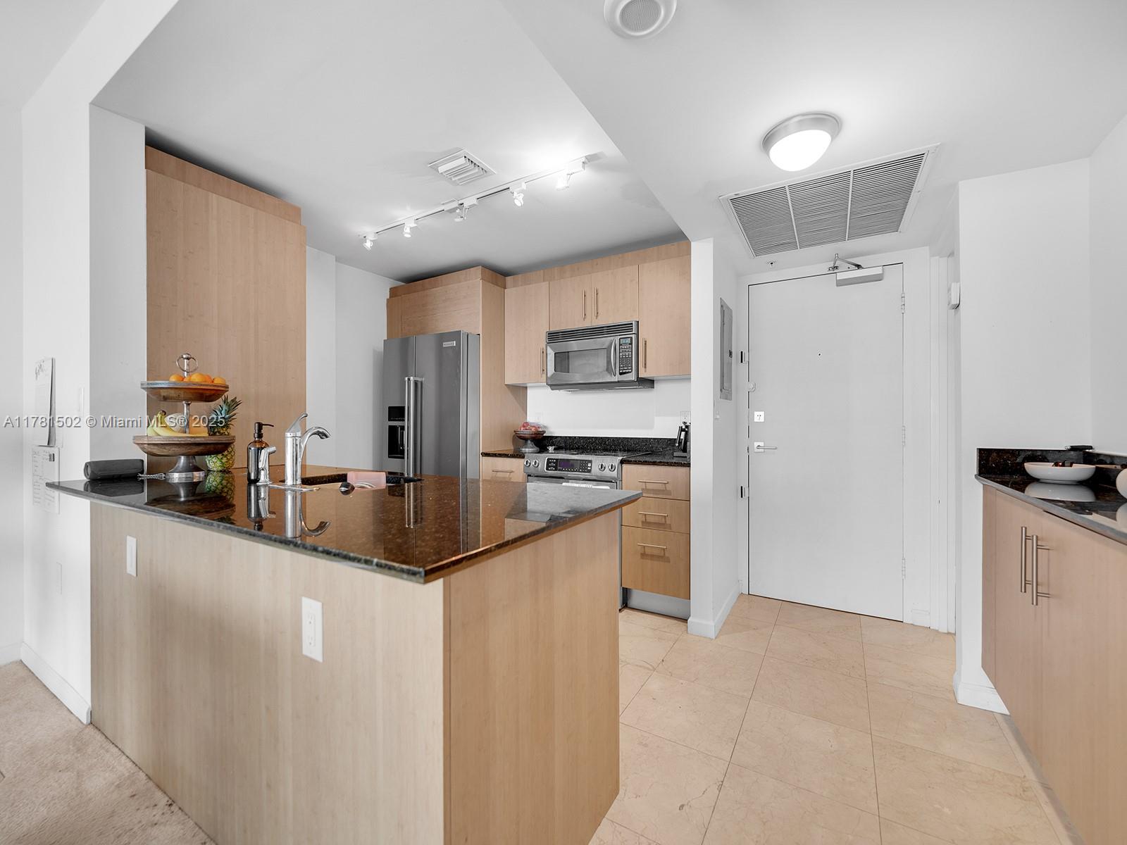 10275 Collins Ave # 429