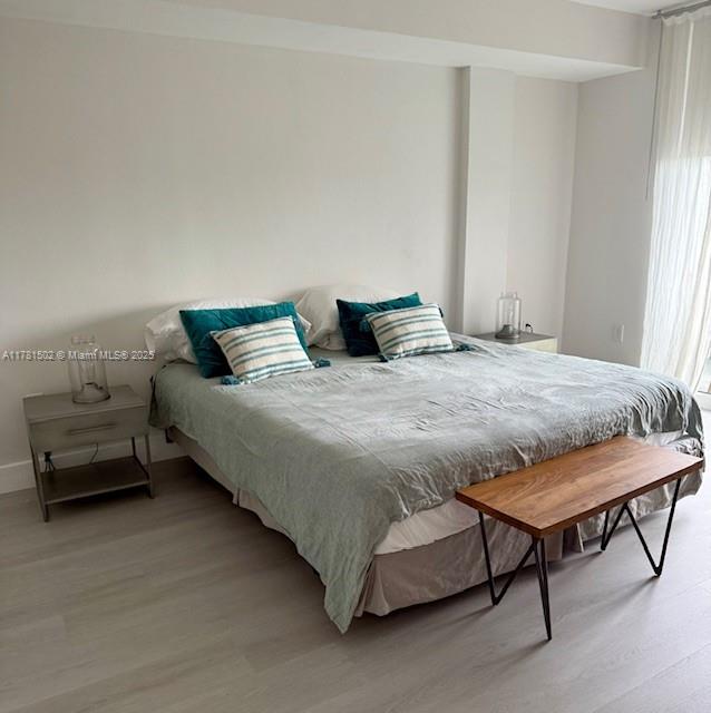 10275 Collins Ave # 429